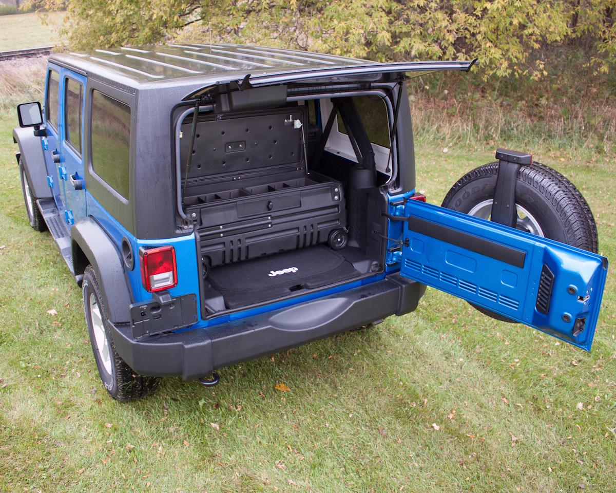 The safest travel case... - Toppers Plus Truck Accessories