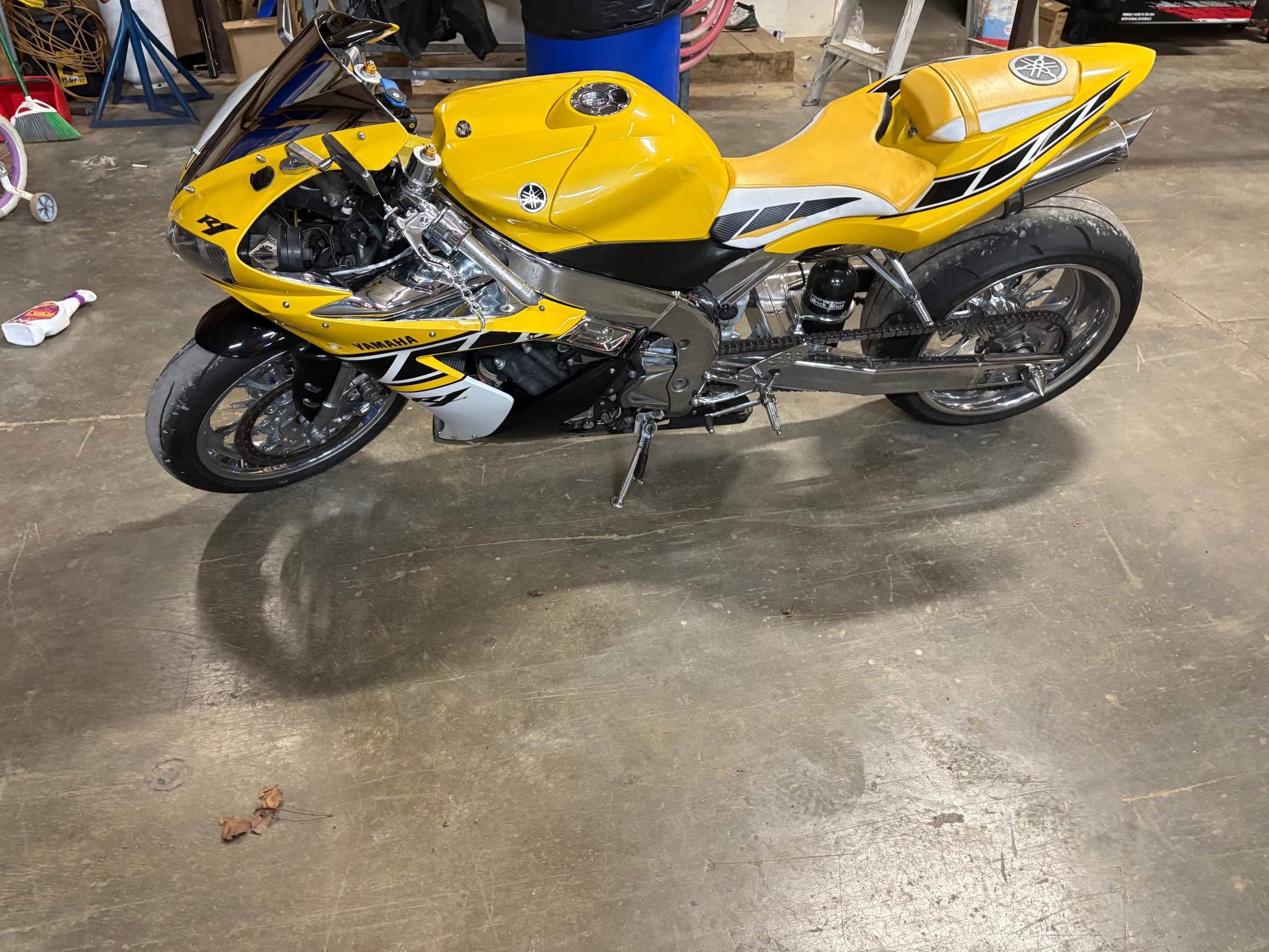 2005 Yamaha R1 Stretched w/ Nitrous - Motorcycles & Scooters ...