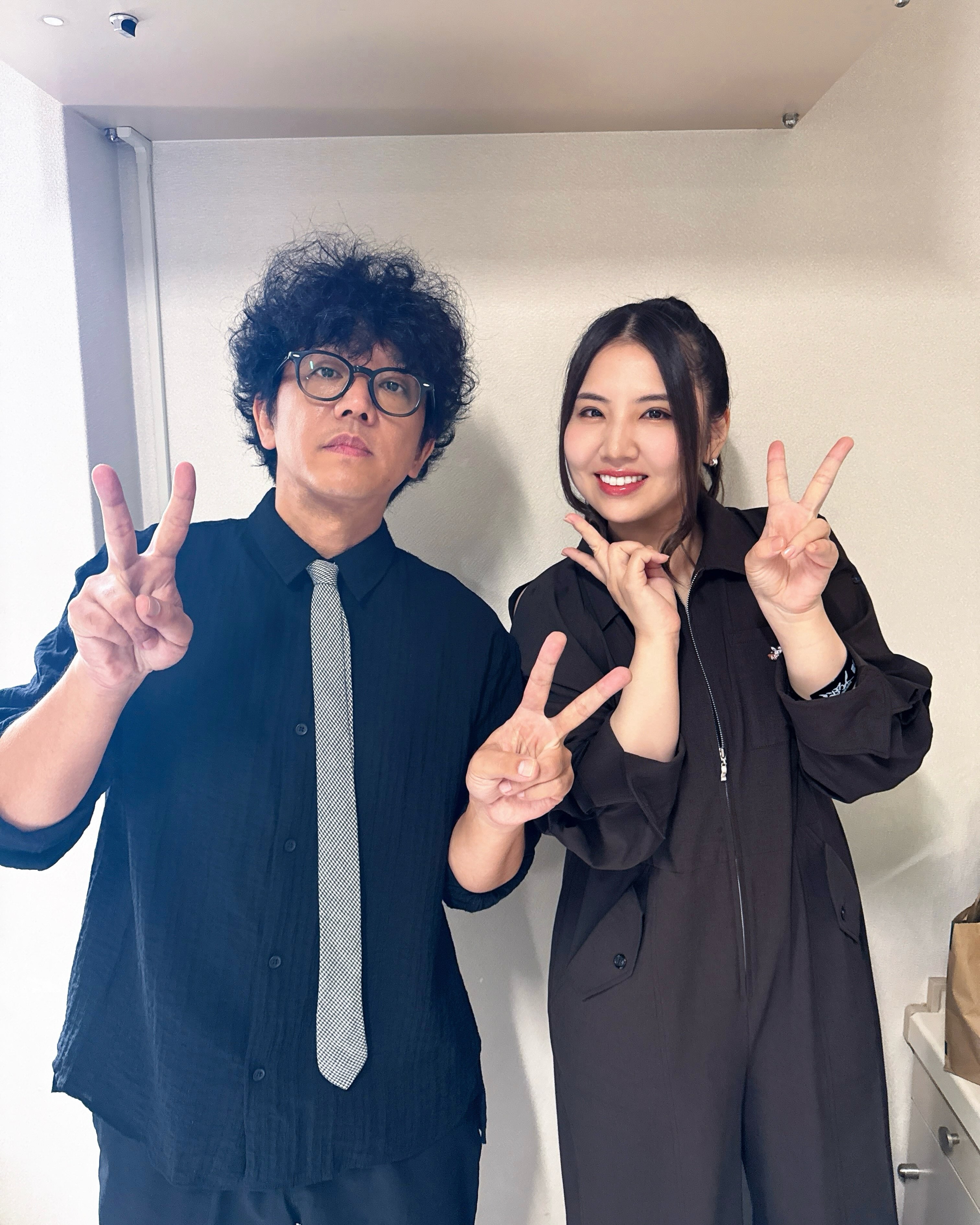 阿部真央「らいぶNo.8」グッズ画像一覧公開！ □オフィシャルファン