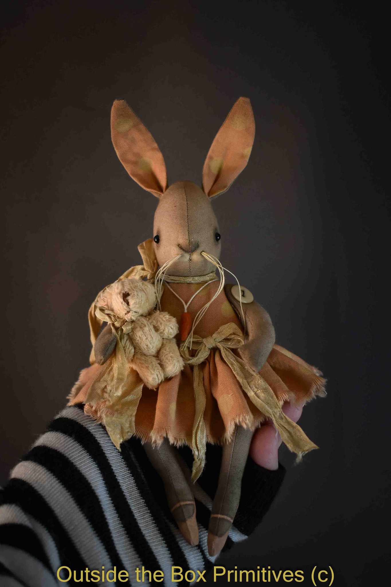 Outside - SOLD OUT $128 https://outsidetheboxprimitives.com/shop/ols ...