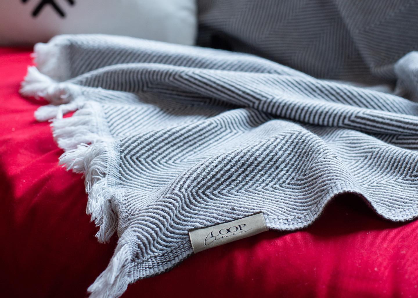 LOOP LINEN LLC