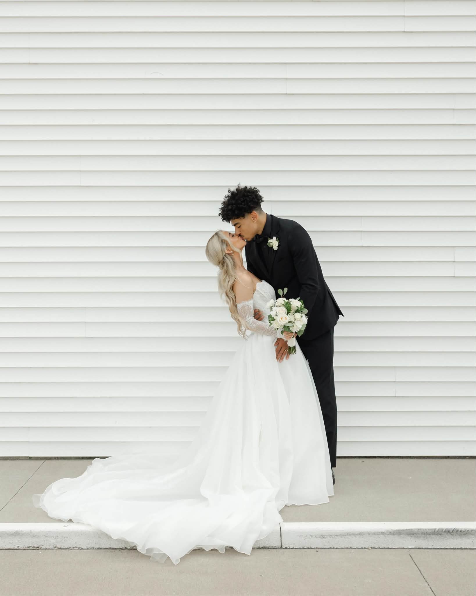 Congratulations to Dj & Isabelle!! Such a wholesome, beautiful day! Venue : Rolling Meadows Venue Decor: Rolling Hills Event Rentals Cake: @oldetownbakery Dress: Lavender Park Bridal Rings: Kay Jewelers and @Mackenzieandsmiley (TN)