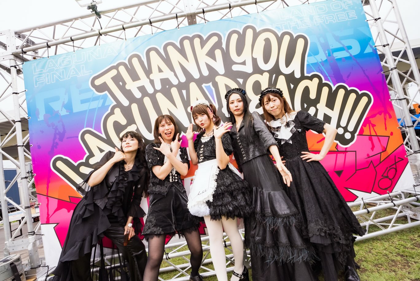 BAND-MAID (@bandmaid) • Facebook