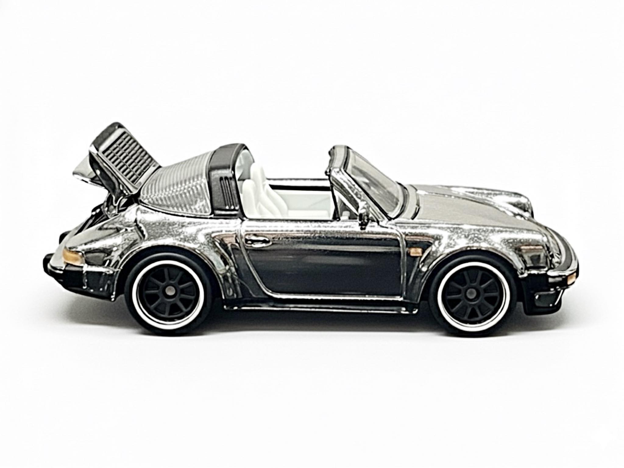Hot Wheels RLC Porsche Turbo Targa review