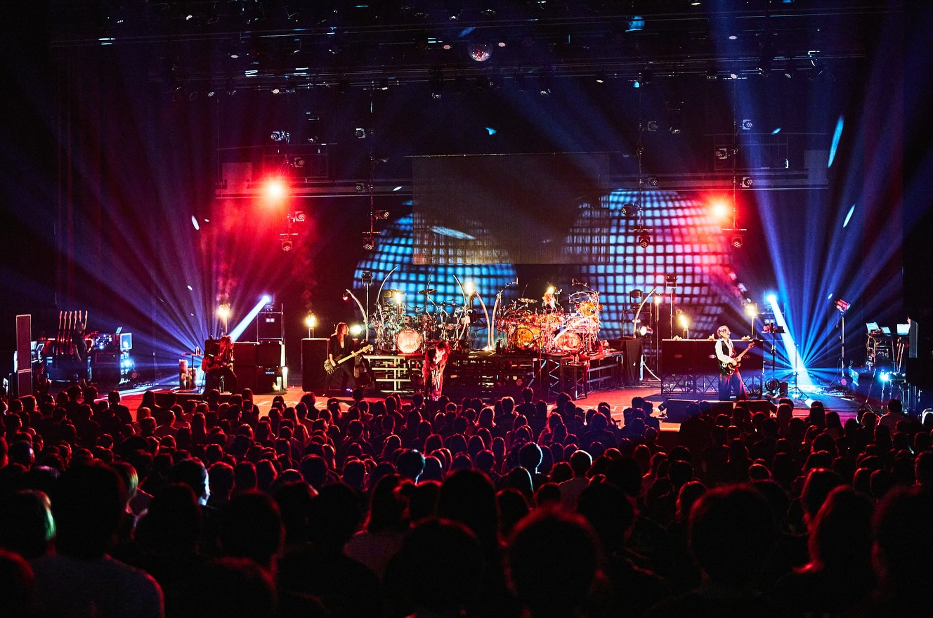 🎫全国ツアー『LUNAシート』 📣本日より抽選受付開始‼️ 『LUNAシート
