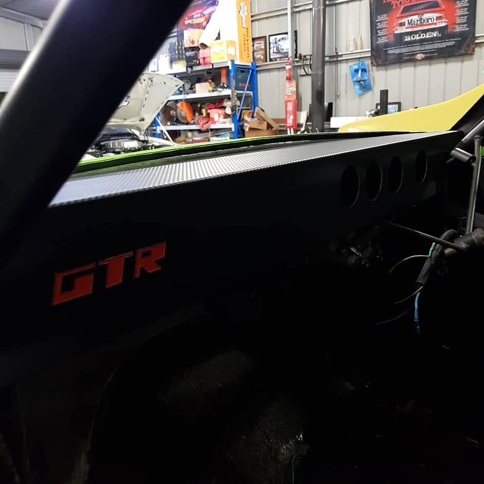 Mark Giddys LJ Torana race car,... - Instyle custom trim