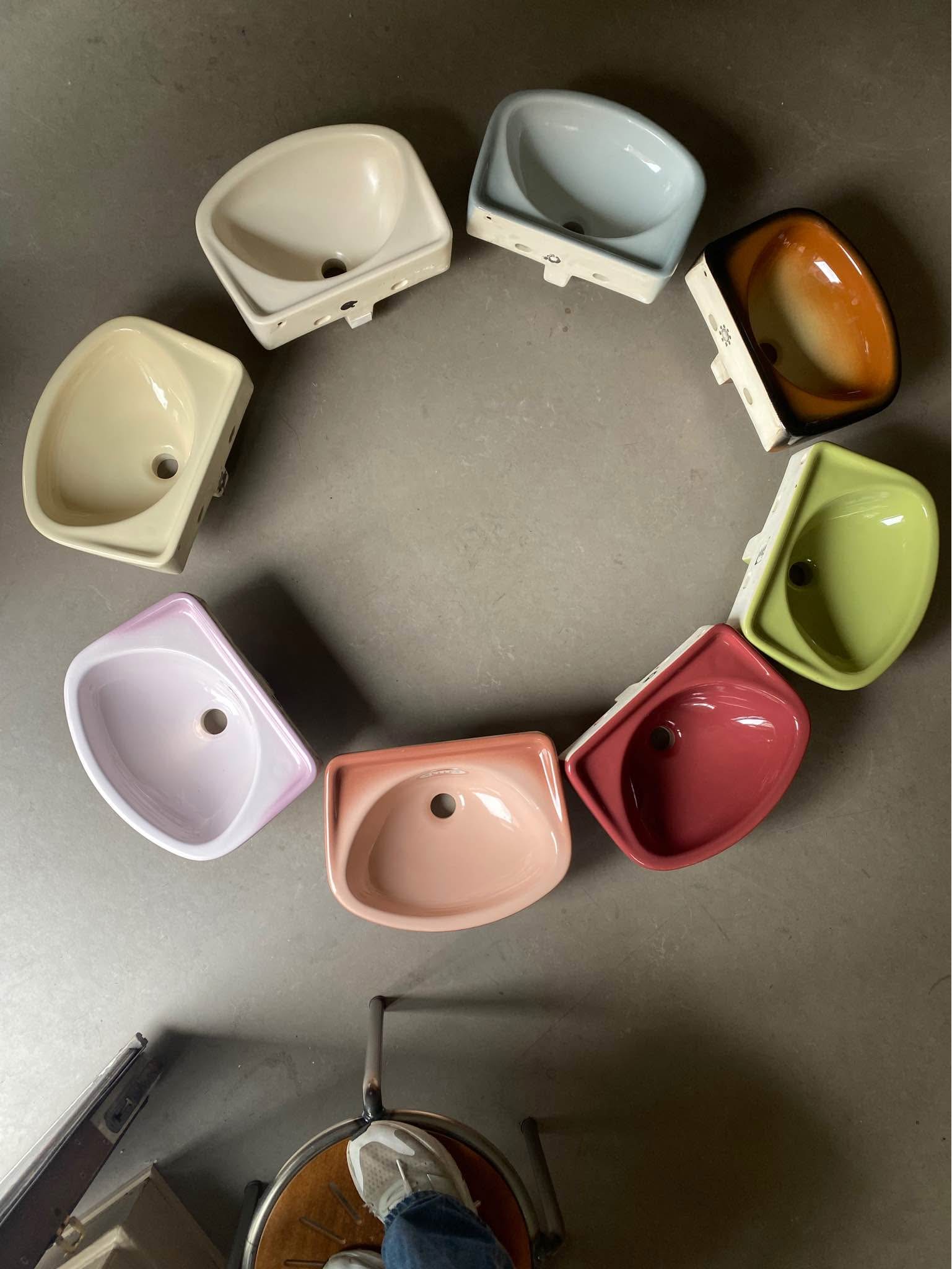 Vintage vask - Dinnerware Sets - Copenhagen | Facebook Marketplace ...