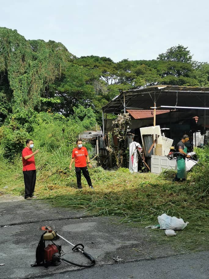 Semak Samun Di Belakang Rumah Kedai N08 Soon Lip Chee Facebook