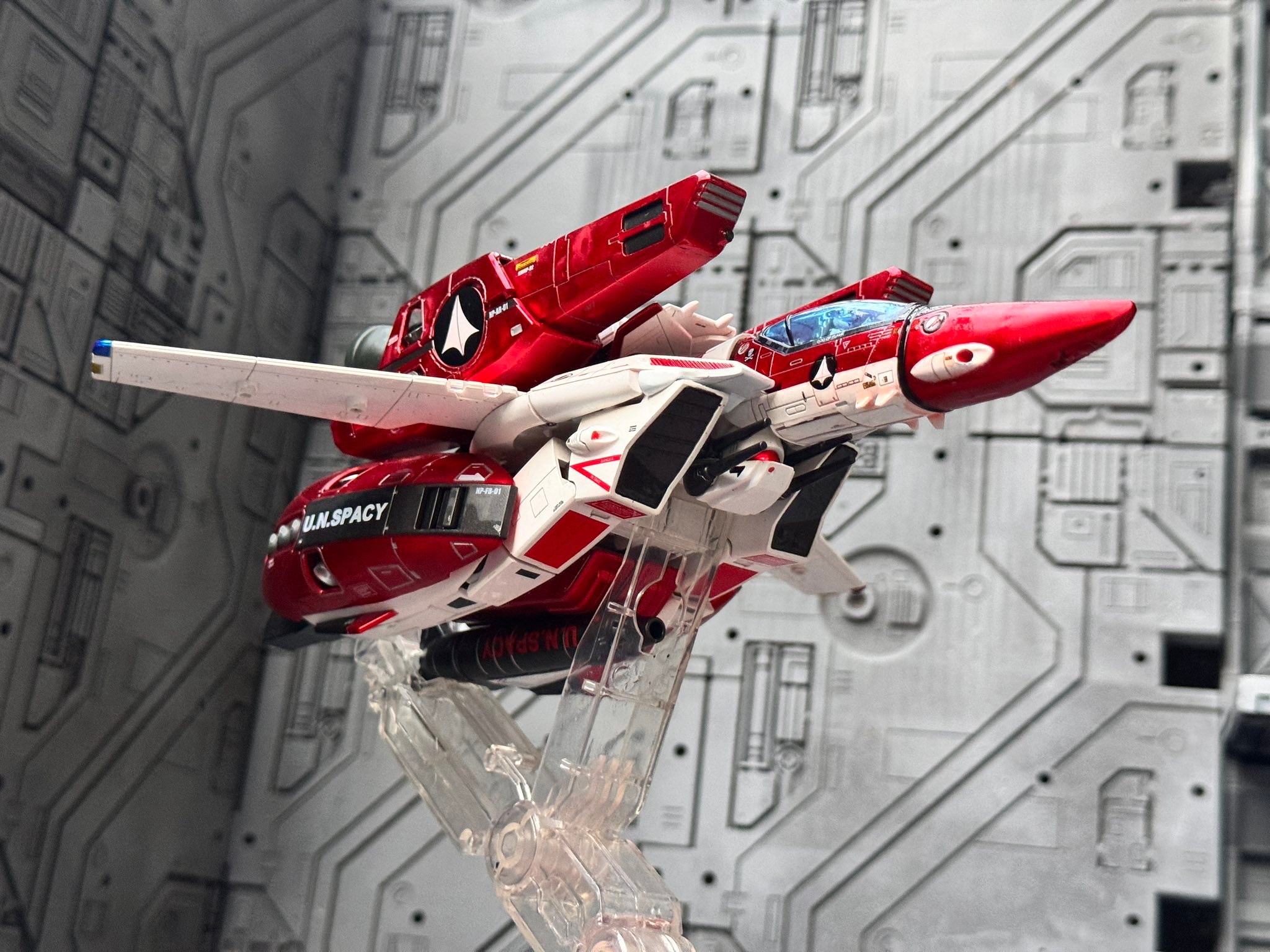 Autobot Jetfire in VF1S form produced by KitzConcept as the God of