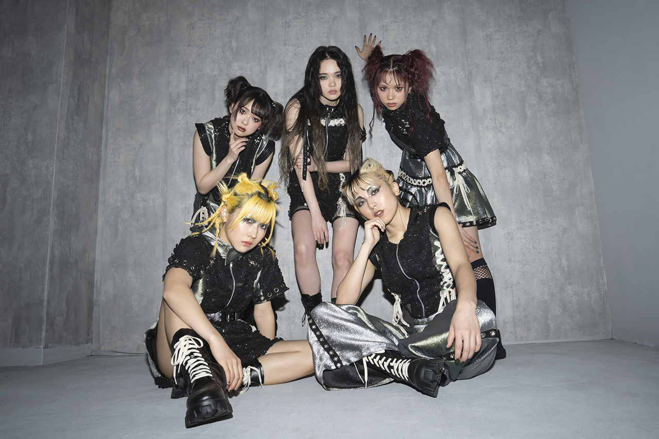 J-Pop - FRUITS ZIPPER have won the 