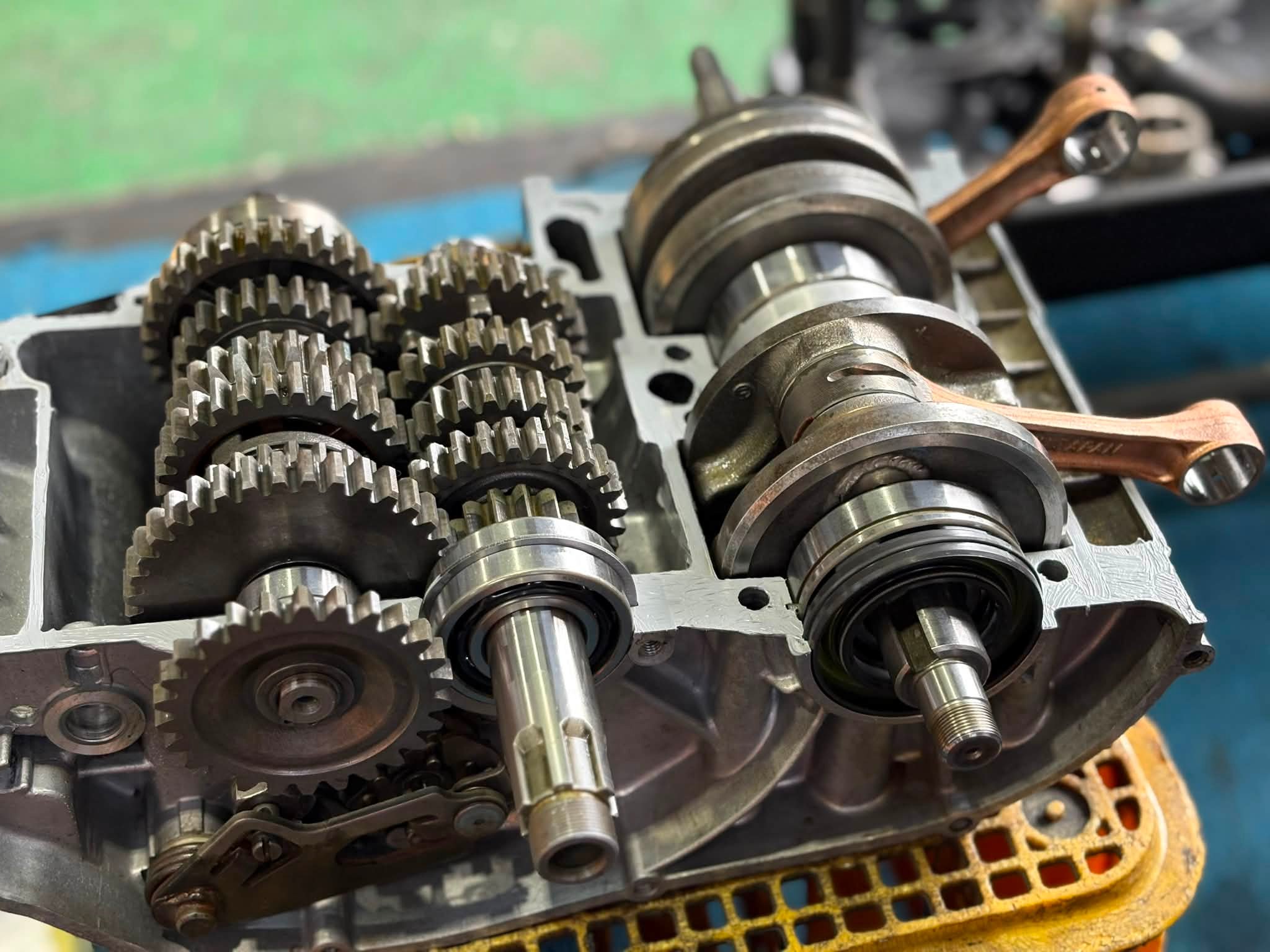 RZ250 エンジンオーバーホール完成！！ エンジン単体でお持ち込み