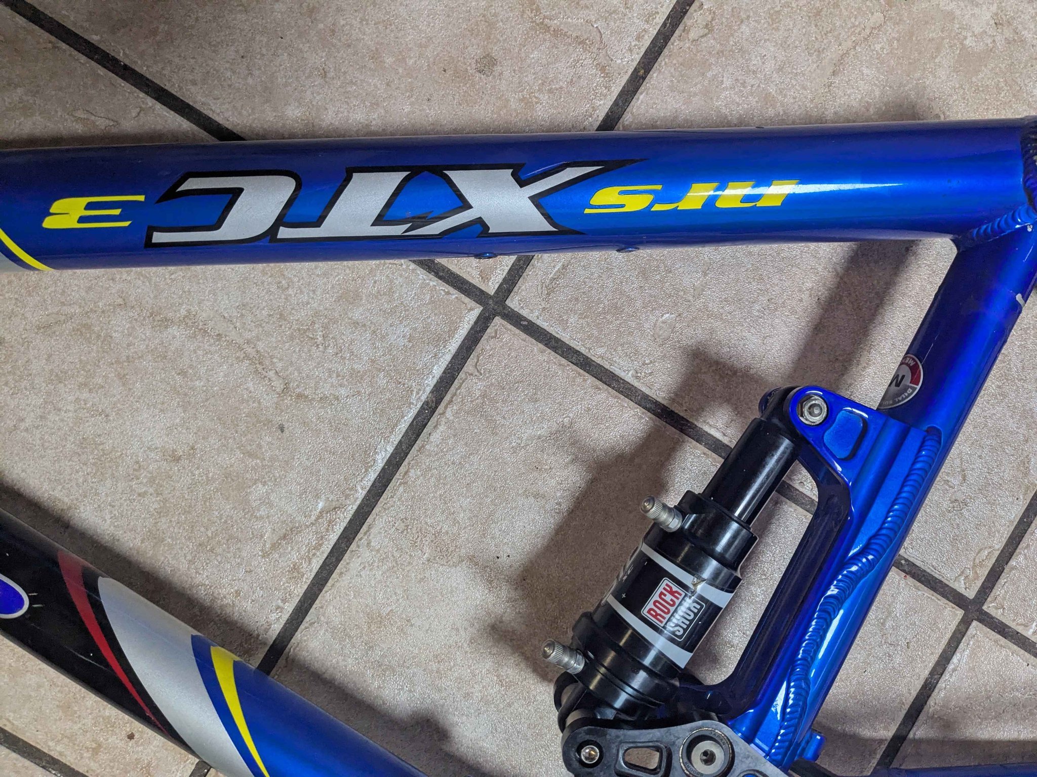 Giant nrs xtc3 frame an rear shock - Bicycle Frames | Facebook ...