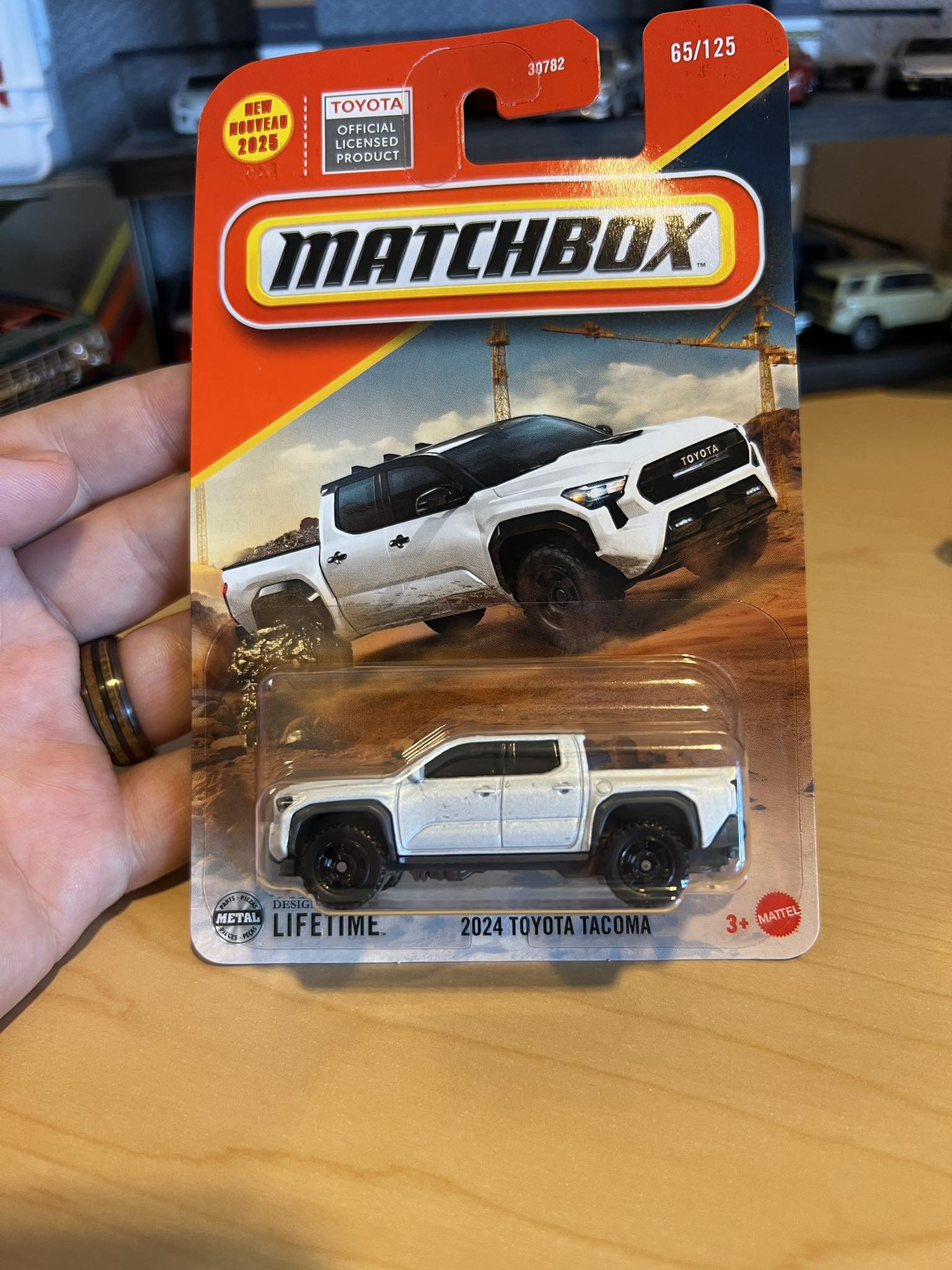 Deberti Toyota Tacoma Hot Wheels model