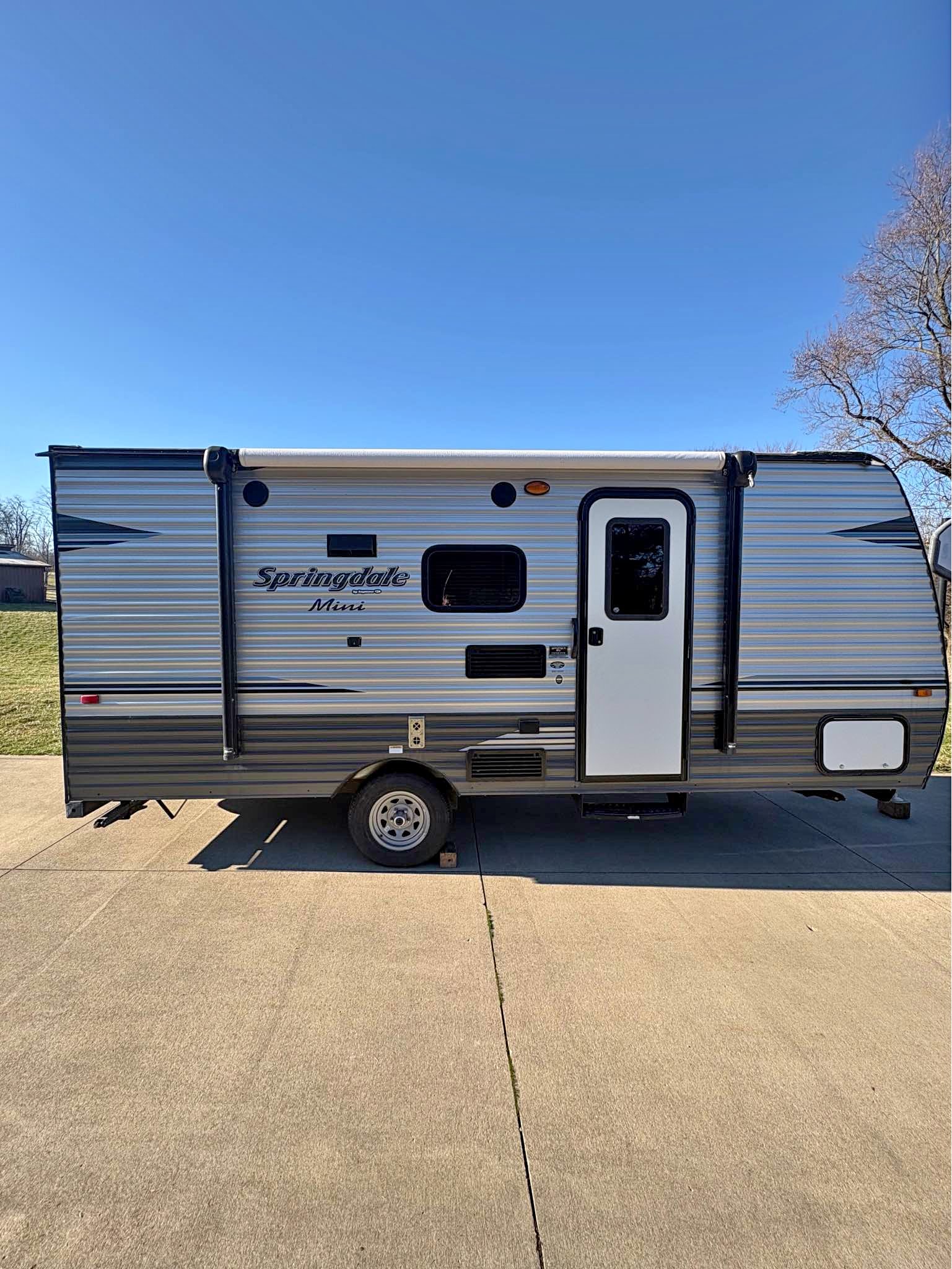 Springfield by Keystone Mini Camper - RVs & Campers - Ashland, Ohio ...