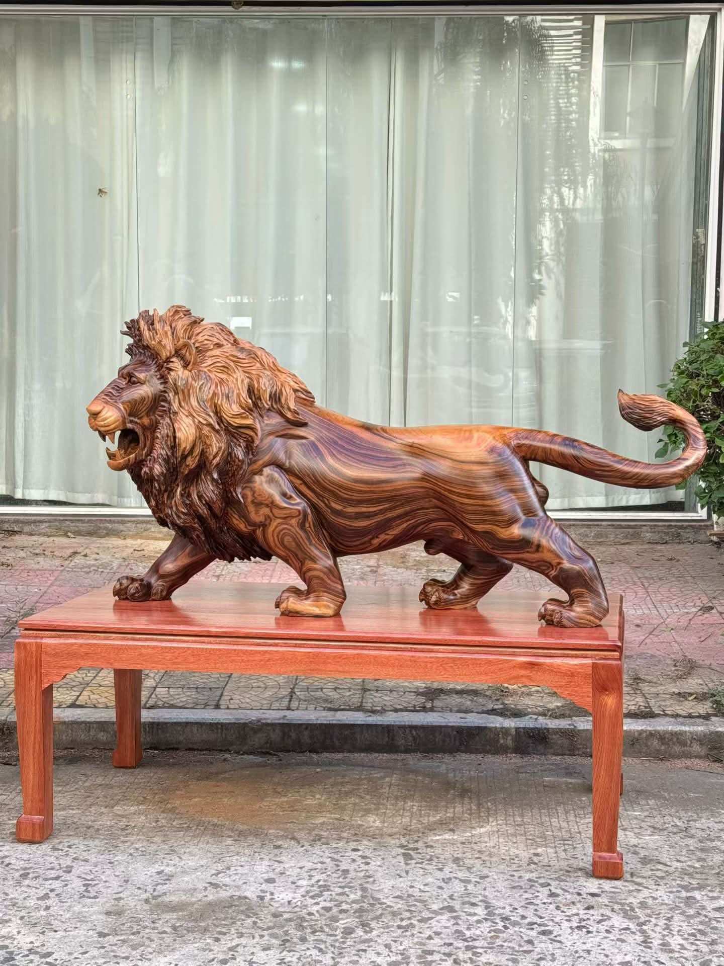 未使用品 二対一体+子供 獅子舞 獅子頭 木彫 横幅雄約11寸 雌10寸　i1※ 王者风范，中华雄狮，红心樟，一体雕刻，长168宽60高88/cm