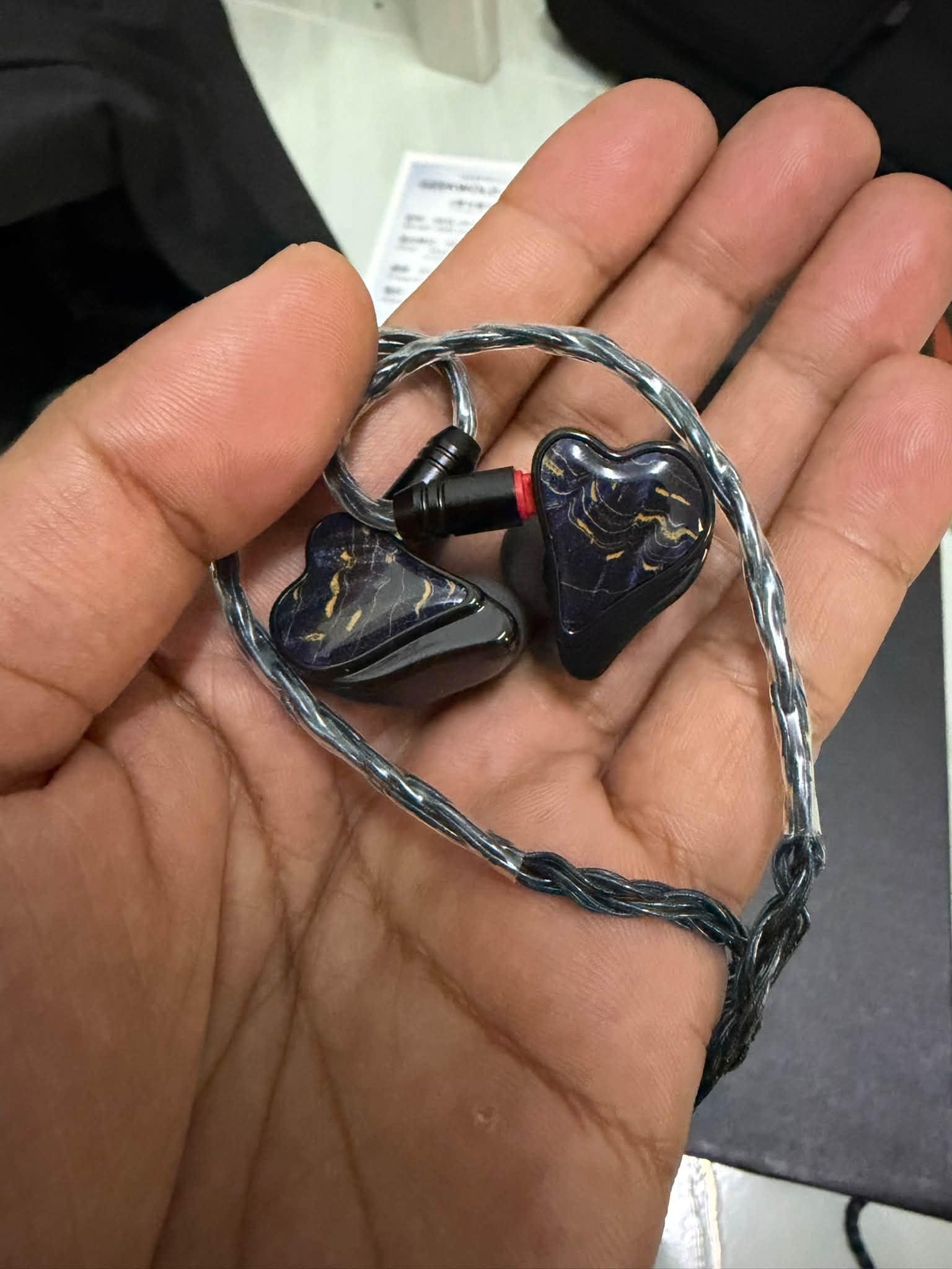 GeekWold GK12 Ultra In-Ear Monitor Review with Fiio M21 DAP