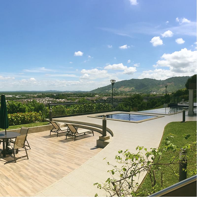 La vista desde el área social del... - Bosques de la Costa