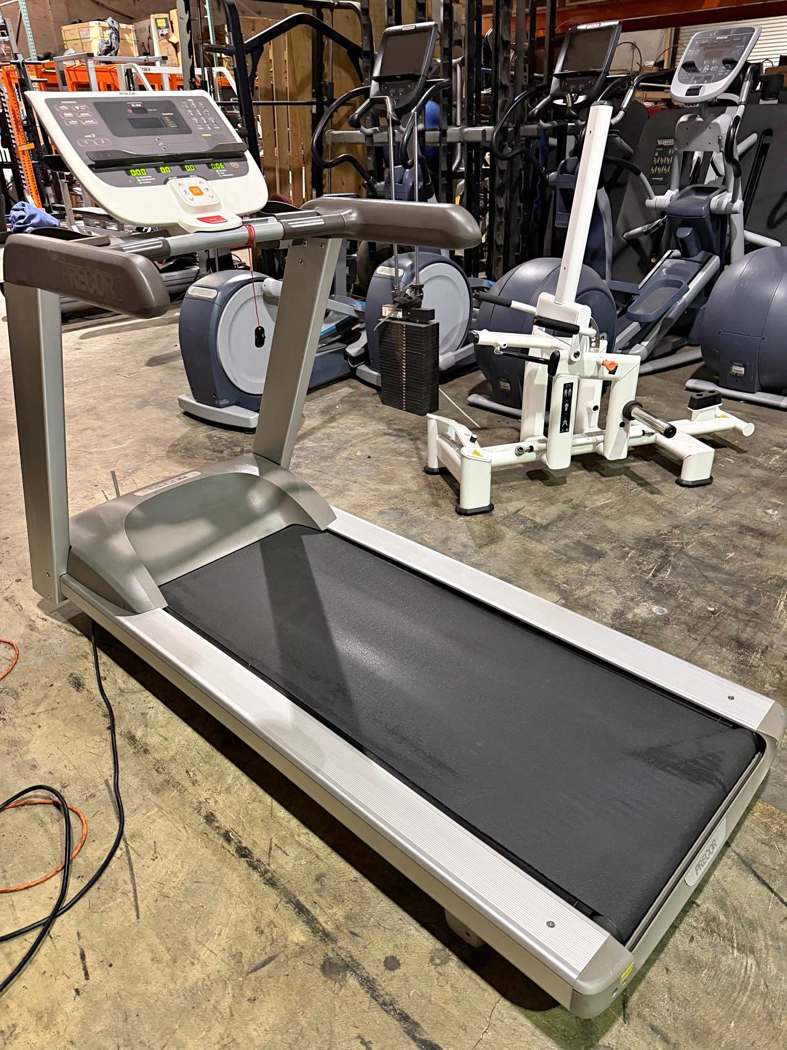 Precor 9.33 Treadmill Residential use - Treadmills - Palm Beach Gardens ...