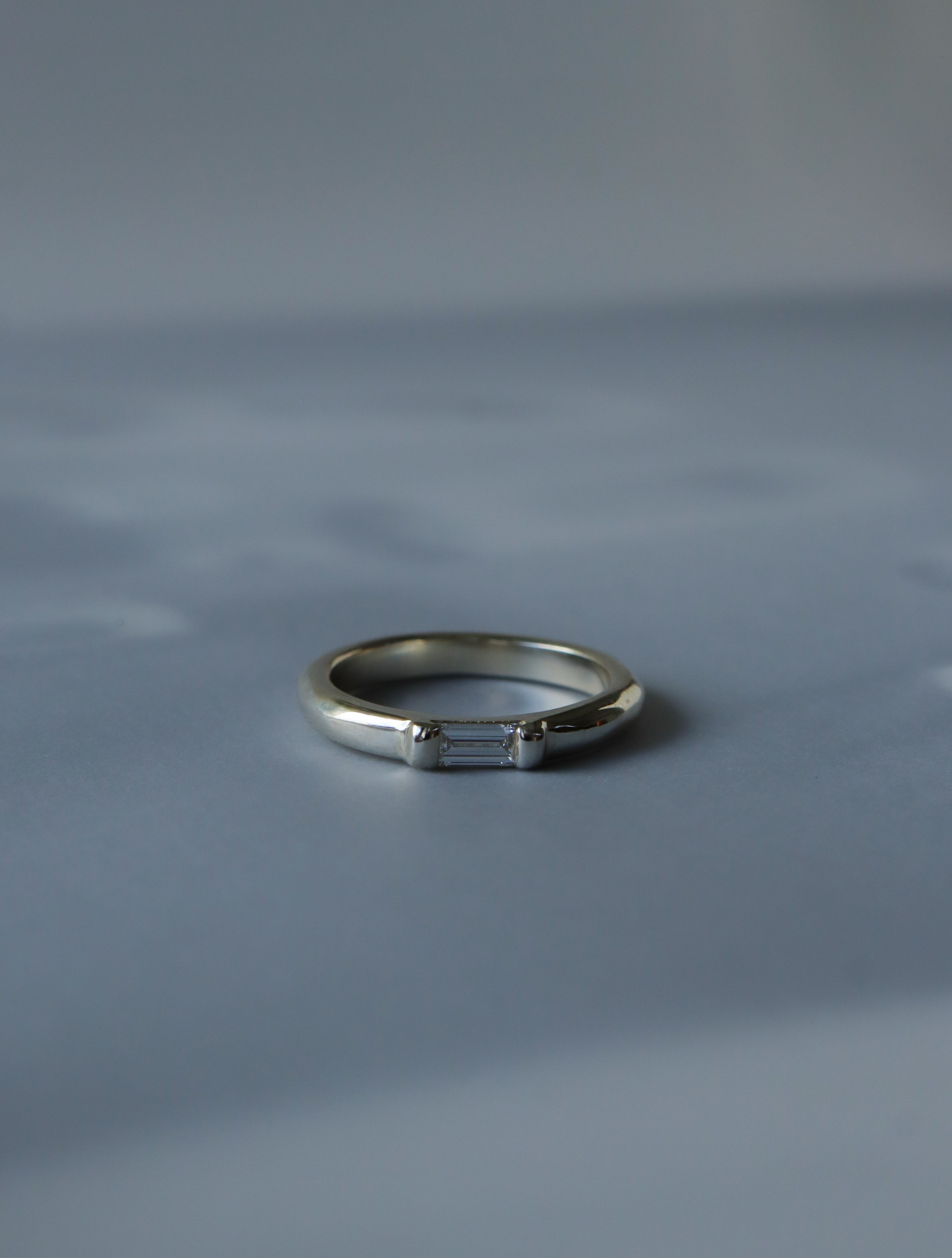 普段着に似合う キラキラしないオーダー結婚指輪 Body