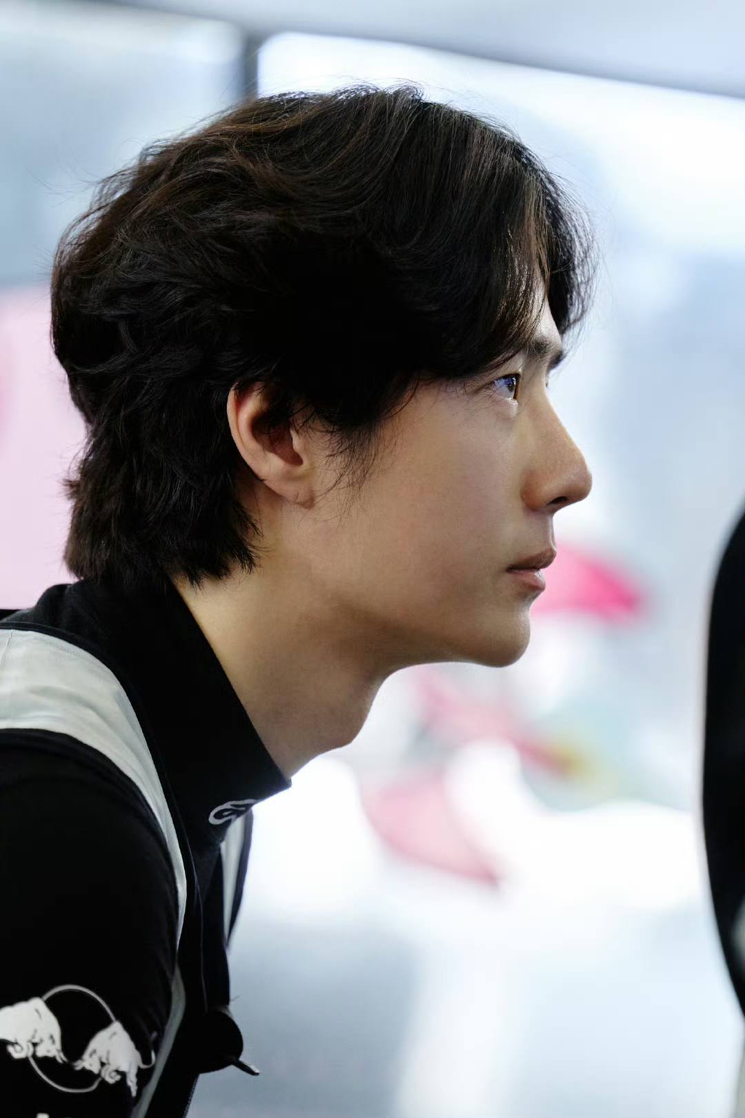 𝗪𝗔𝗡𝗚 𝗬𝗜𝗕𝗢 王一博(@yibodearest) • Facebook