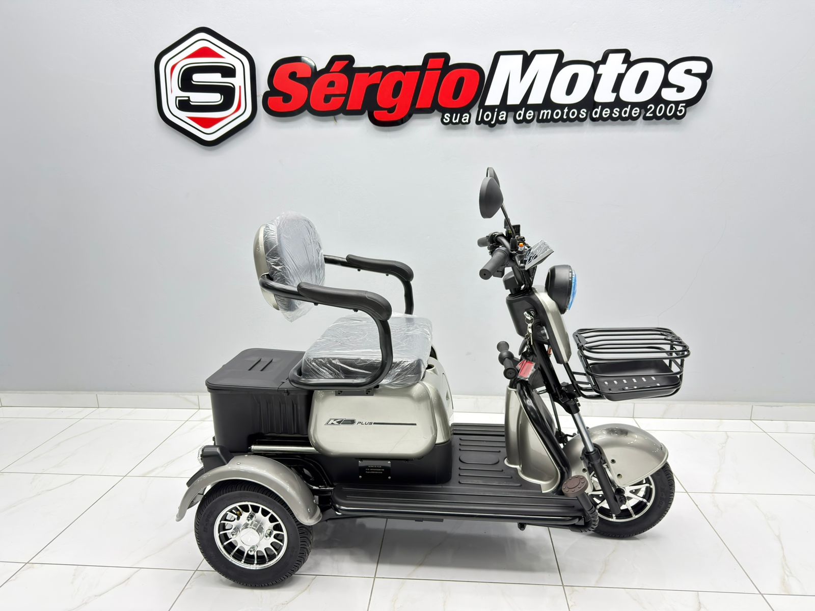 KEYTOLIT R出品 🚨 NOVO TRICICLO – KLOSH K3 PLUS🚨 ⚡ Agora com 1000W de Potência
