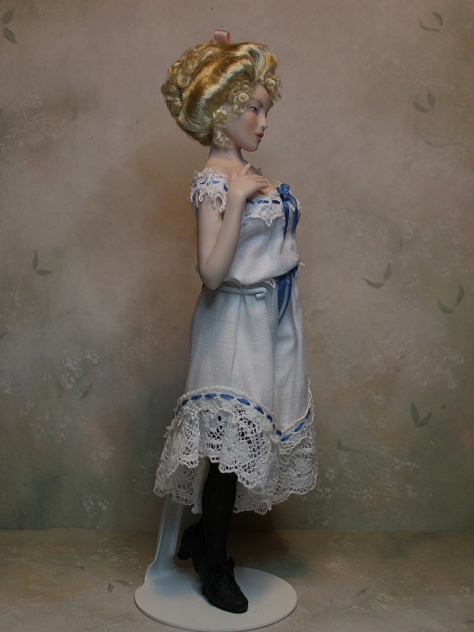 Terri's Dolls Miniature Porcelain Dolls by Terri Davis