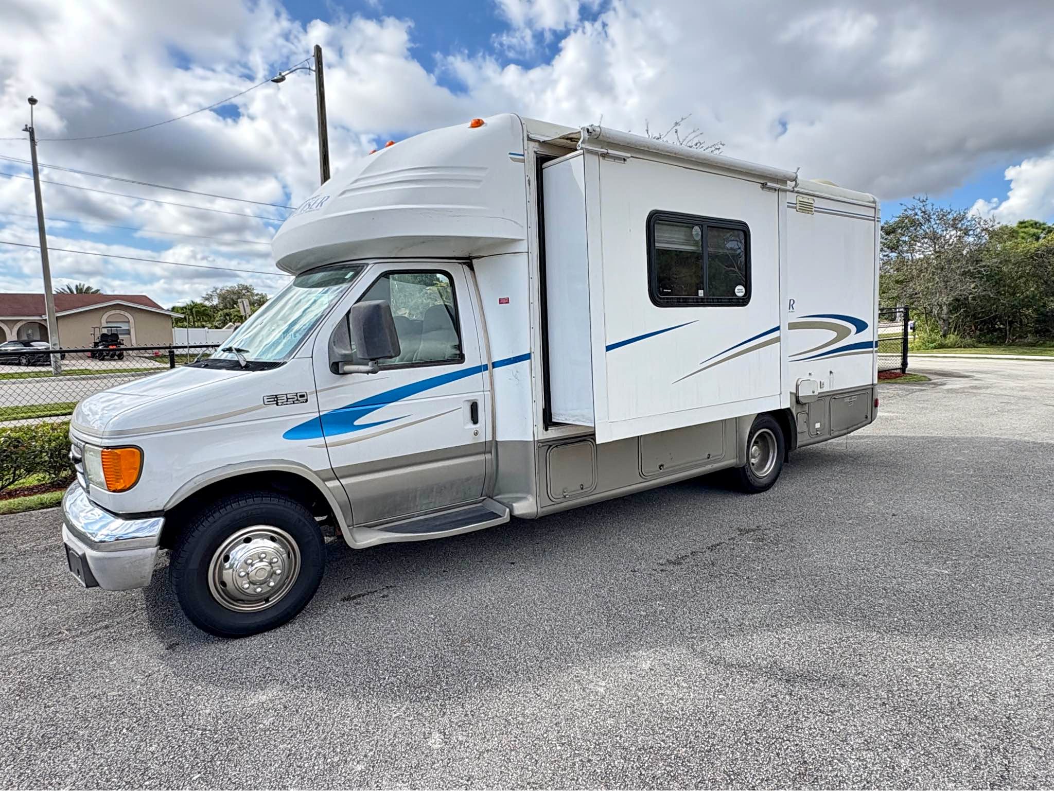2004 Gulf Stream B Touring Cruiser - RVs & Campers - Boca Raton ...