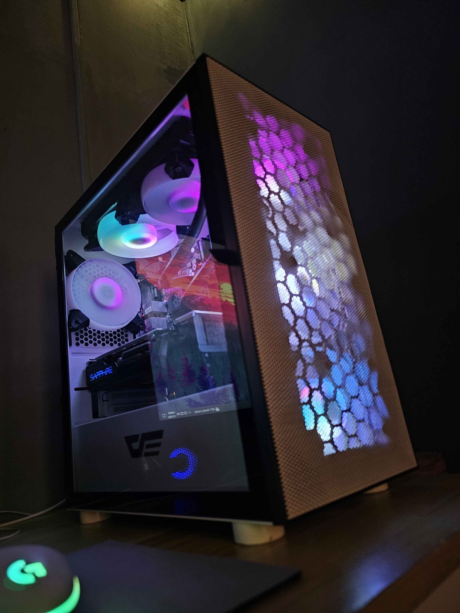 SALE >> Budget Gaming PC na naka LIQUID Cooling na tapos naka 8GB Video ...