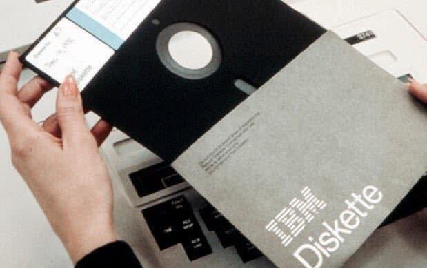 Computer - 59 years ago today IBM introduced a new storage system ...