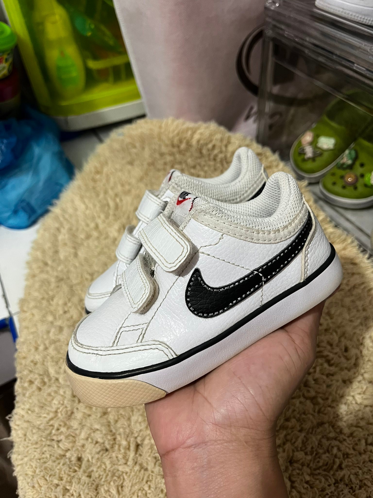 NIKE SHOES SELECTED UKAY US 7C UK 6.5 EUR 23.5 BR 22.5 13CM 350 