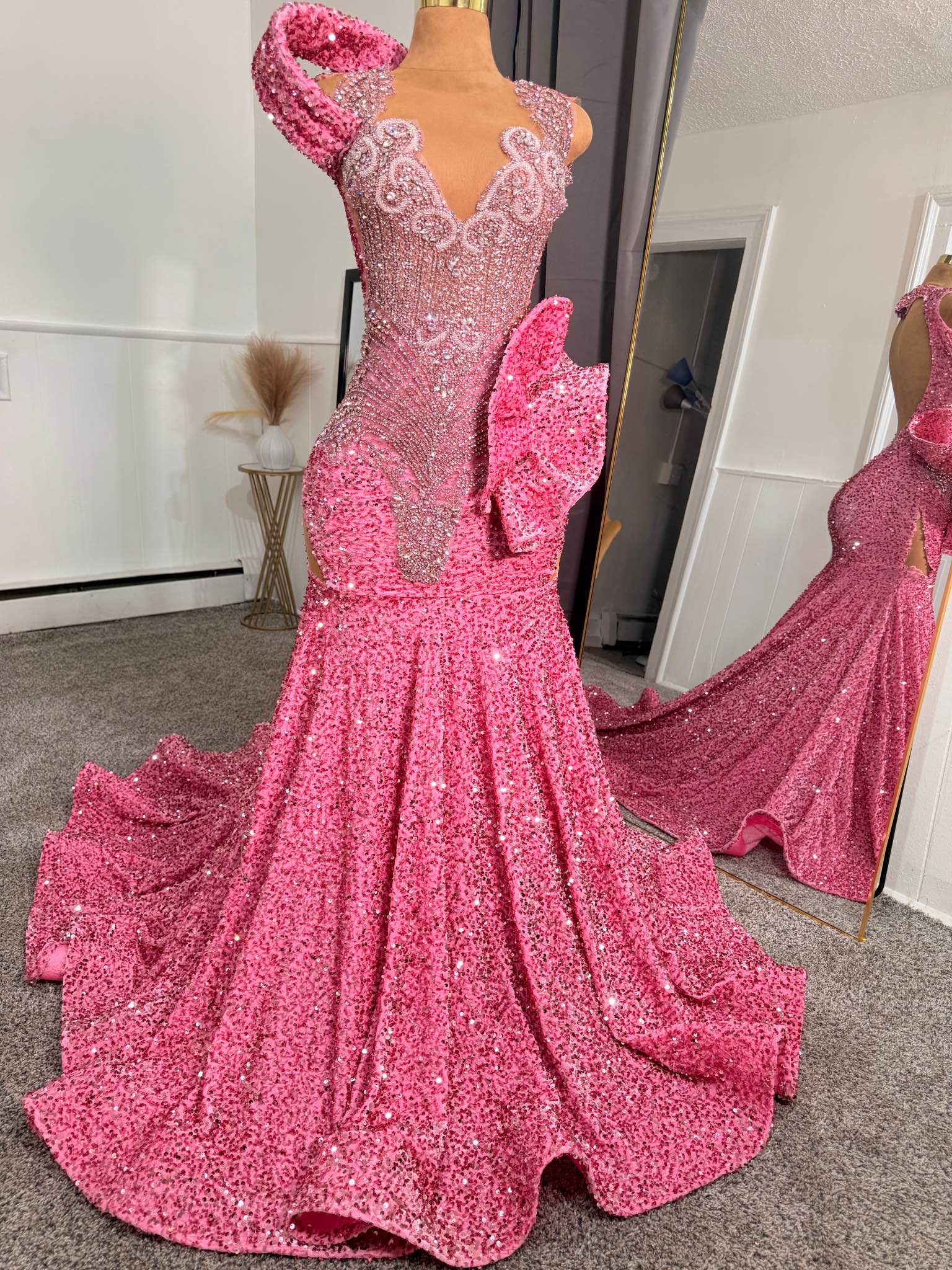 short strapless wedding dress Andrea & Leo WL084 – Sparkly Gowns The dress has a Best Midi Dresses for Size:48 EU - 15 US product_family:1L70150