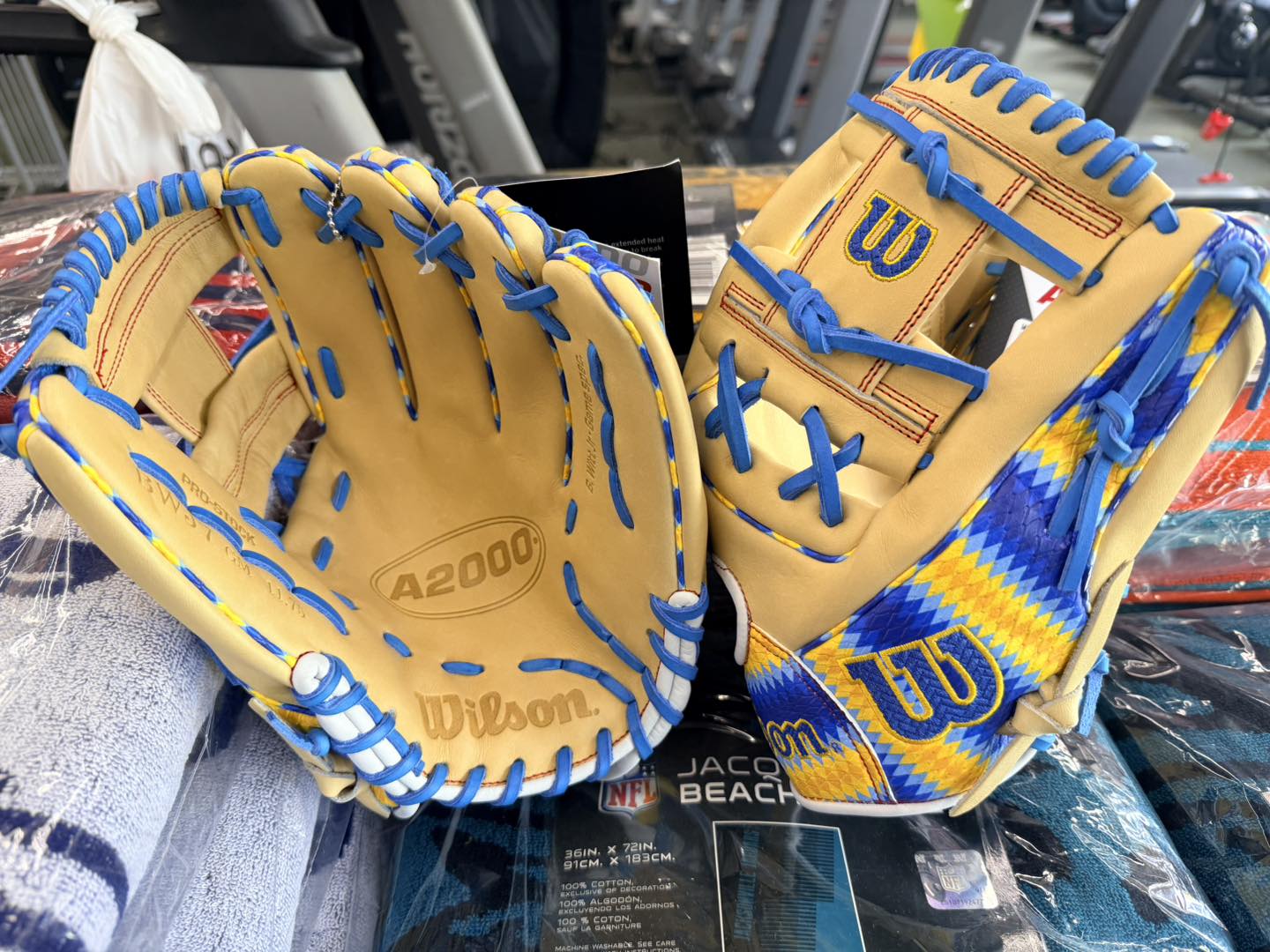 November Glove Of The Month - coming soon! 🔥 Life's a breeze with