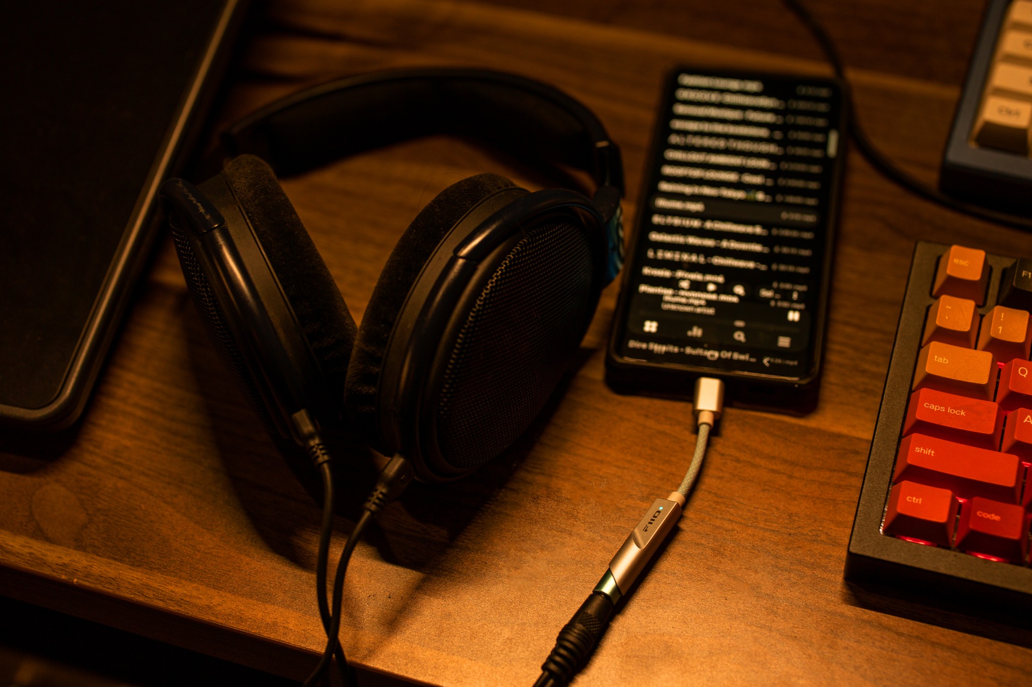 Fiio KA11 Dongle DAC with Sennheiser HD6XX Headphones