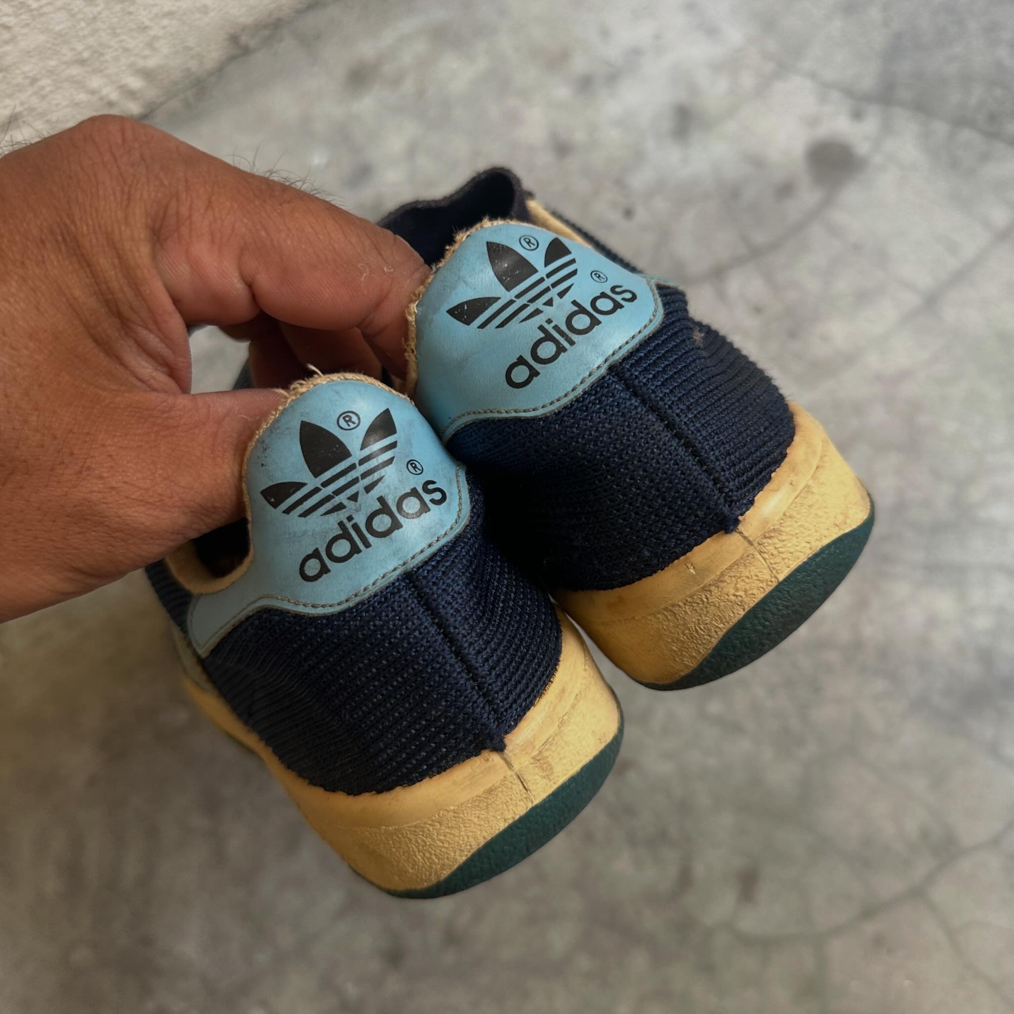 Forty - Vintage Adidas Tampico Biru made in France 9.5uk Merah 