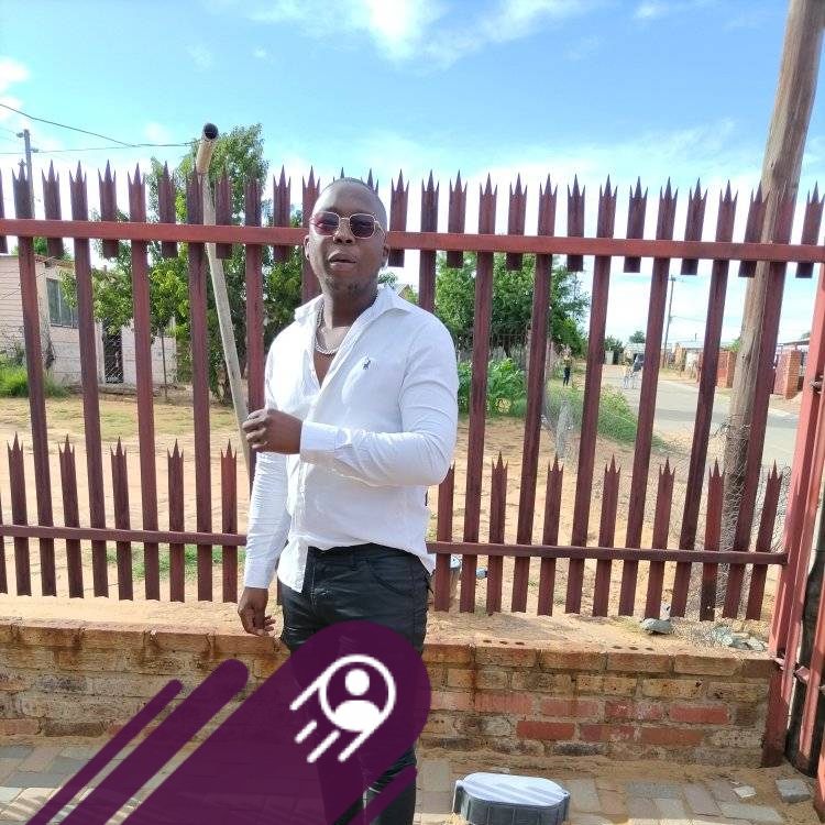 Phumo J Sane