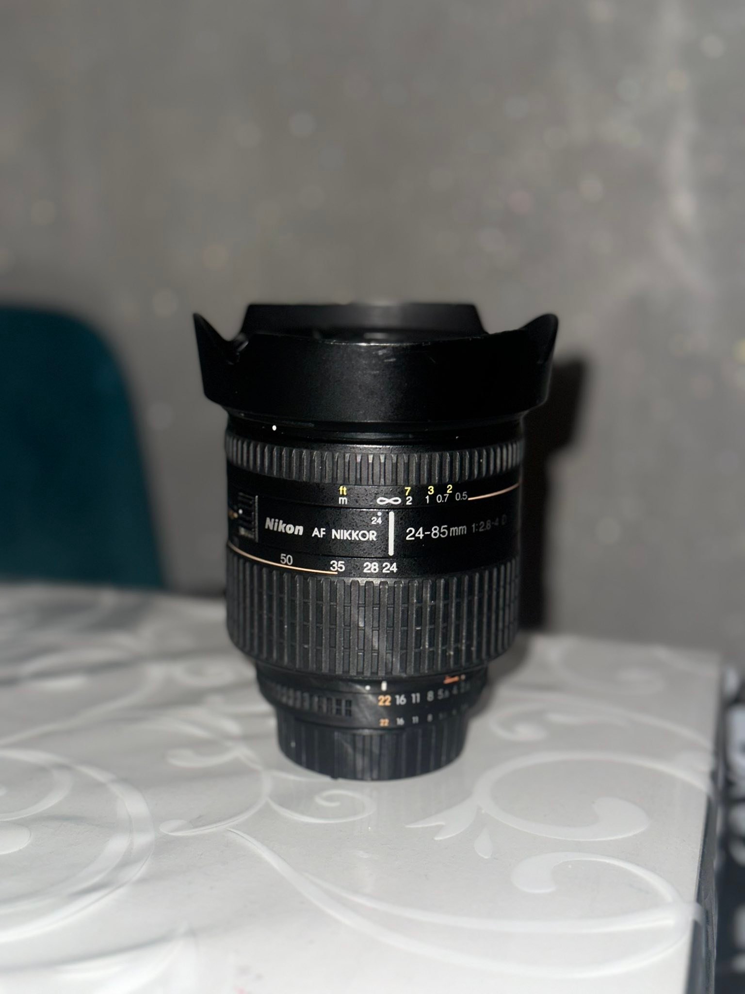 Nikon 24-85mm f2.8-4D lens review for Nikon D4