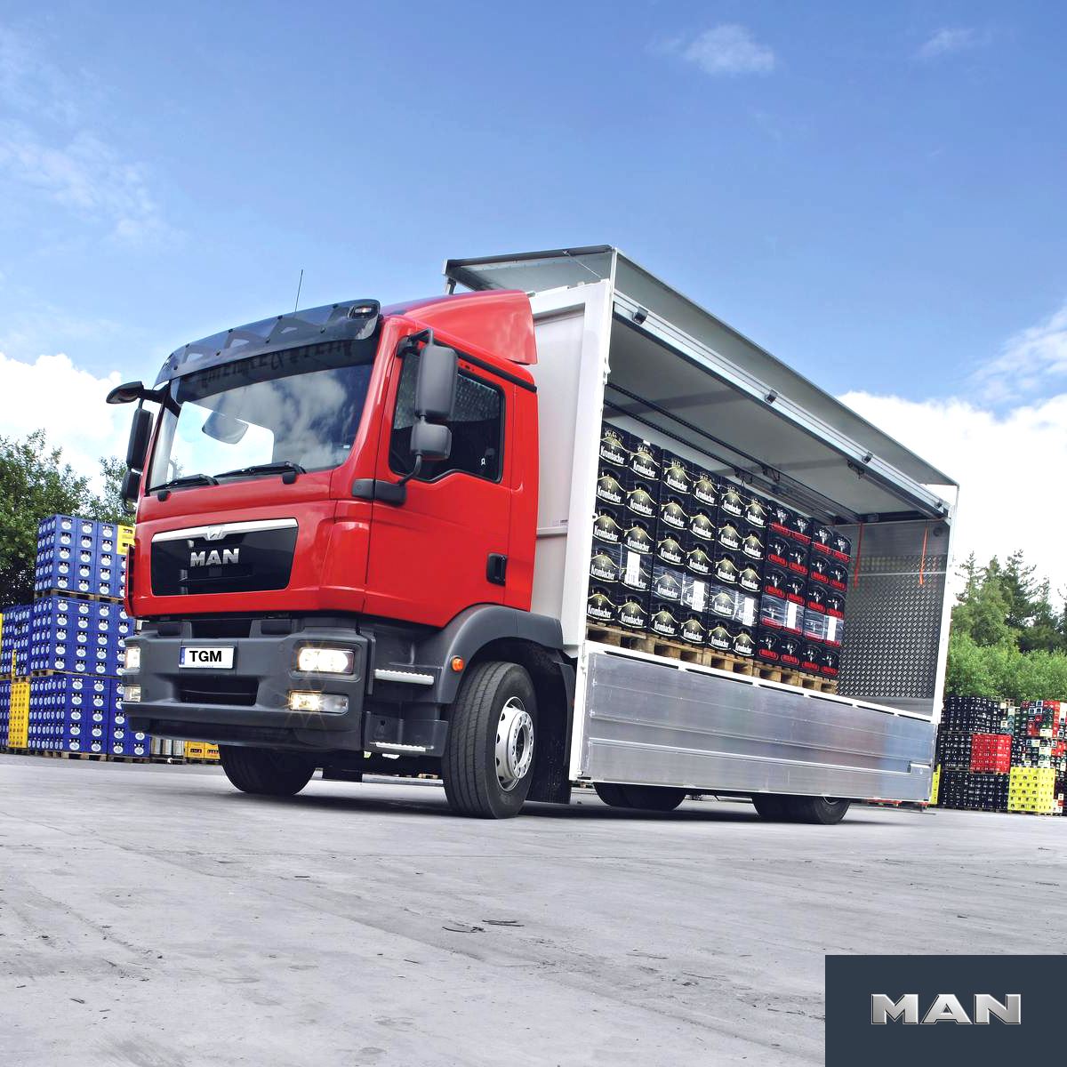 Divol Trucks - Conoce nuestro MAN TGM 🚘 un camión que se... | Facebook