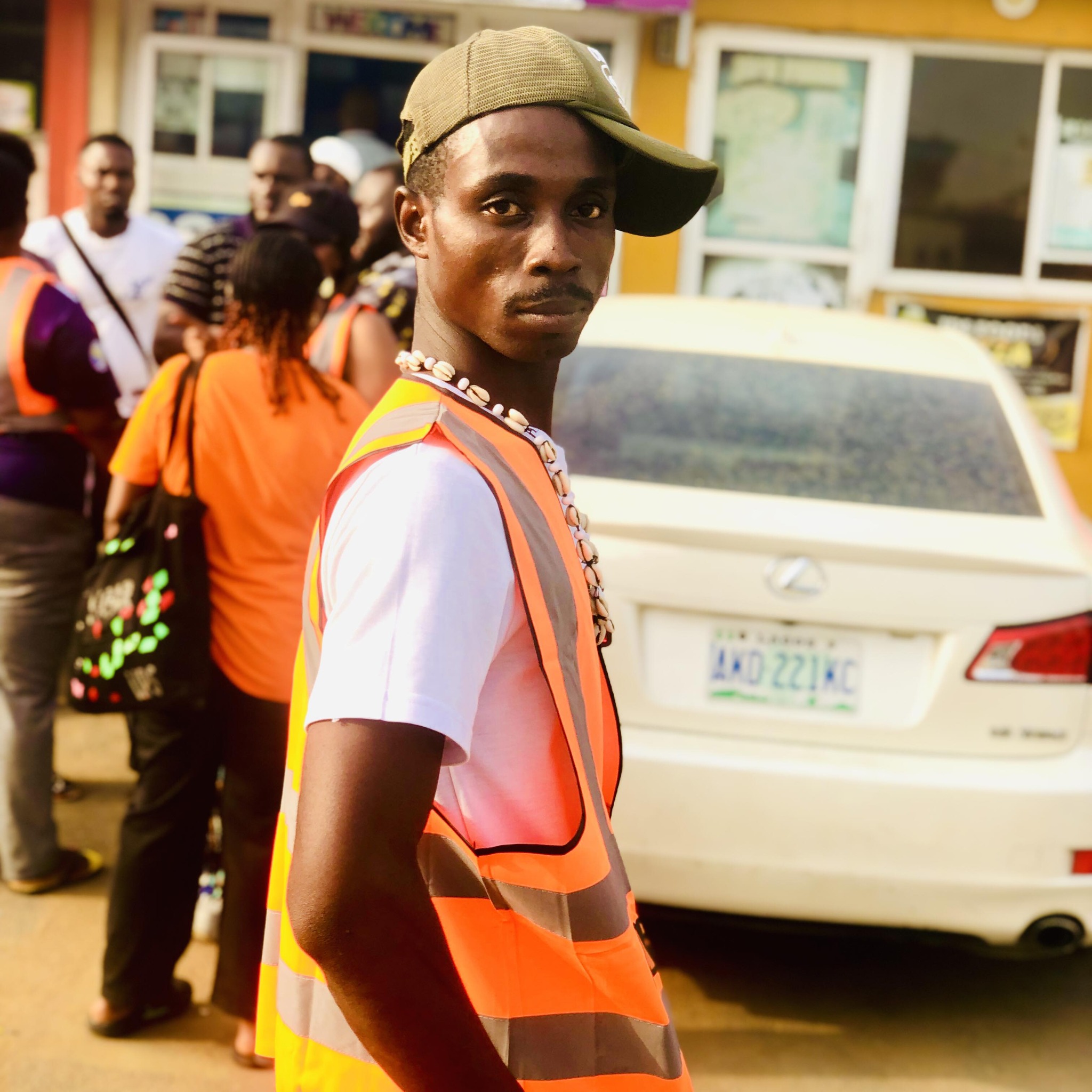 To AIG Ji-MmuỌọ Moshrum :- Why Did you 📌 Pin 🧷 A MÜ4D£R case on an ...