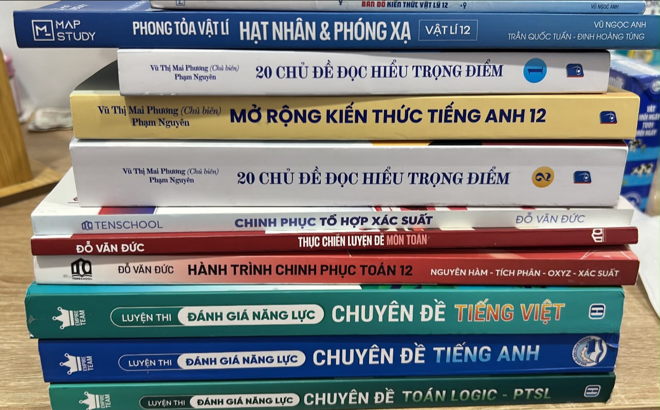 Pass sách ạ
