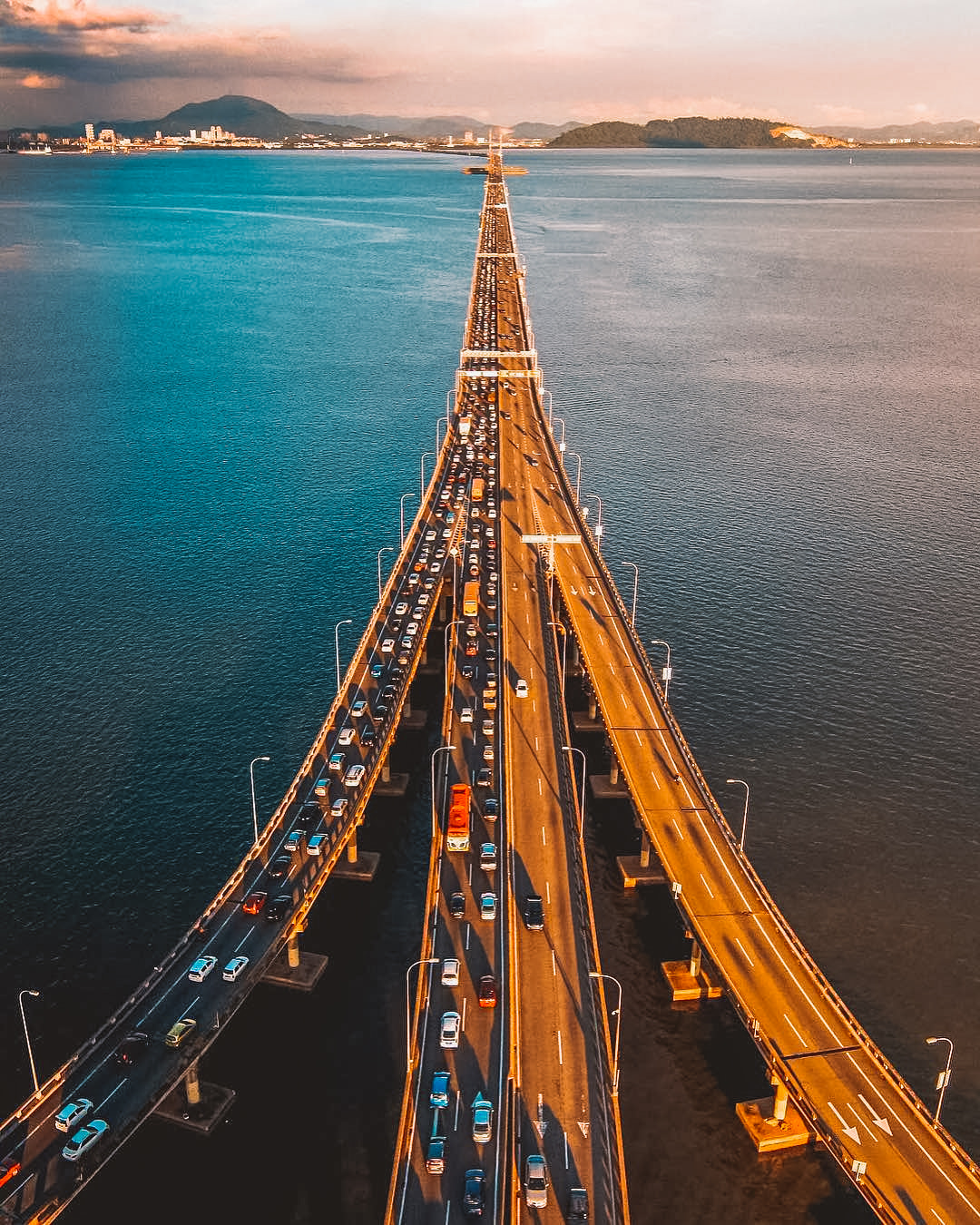 Discover ASEAN - PENANG BRIDGE IN MALAYSIA🌉🇲🇾 The Penang... | Facebook