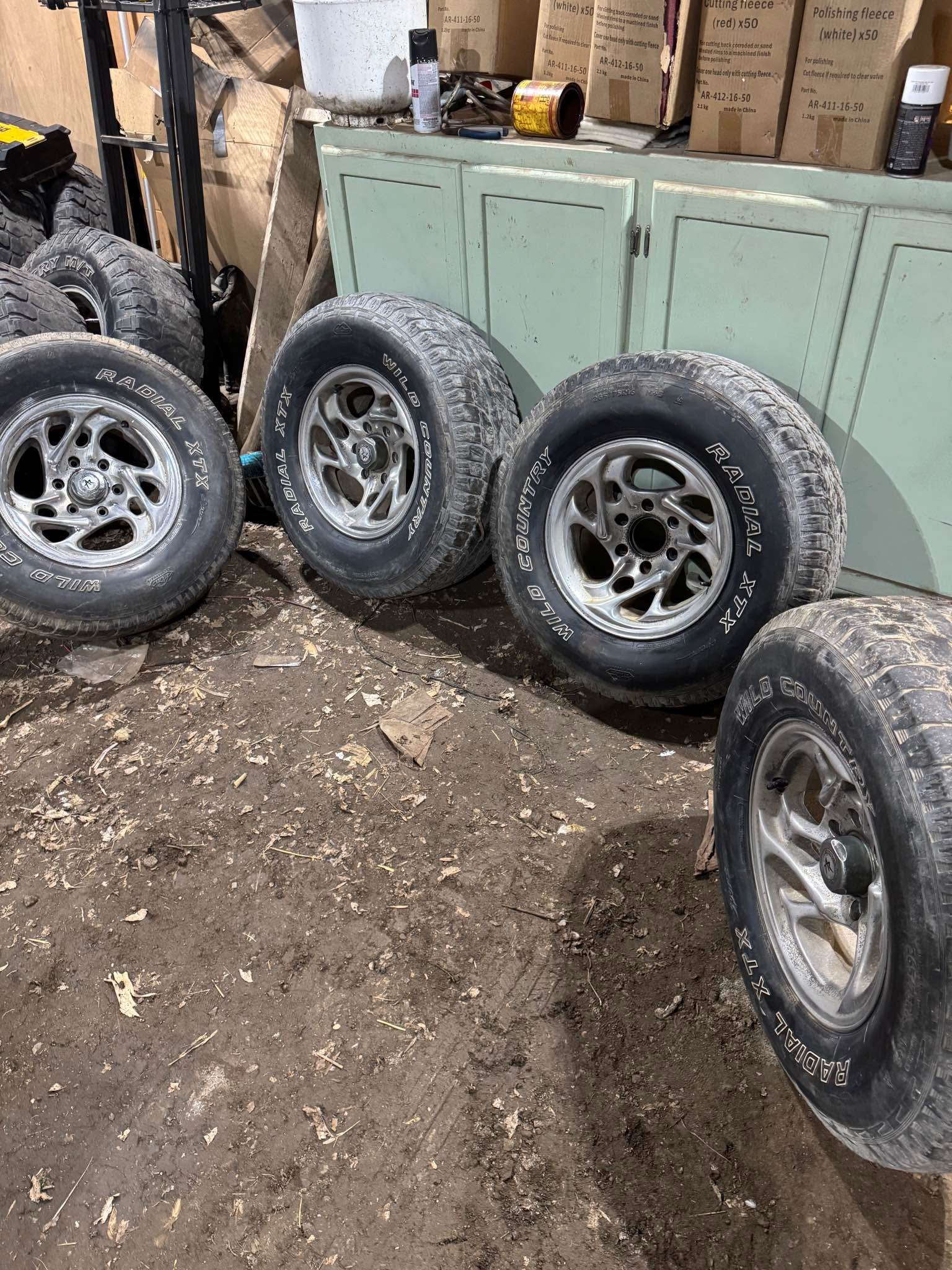 6x5.5 American racing nitro 6 lug Chevy - Car Wheels, Tires & Parts ...