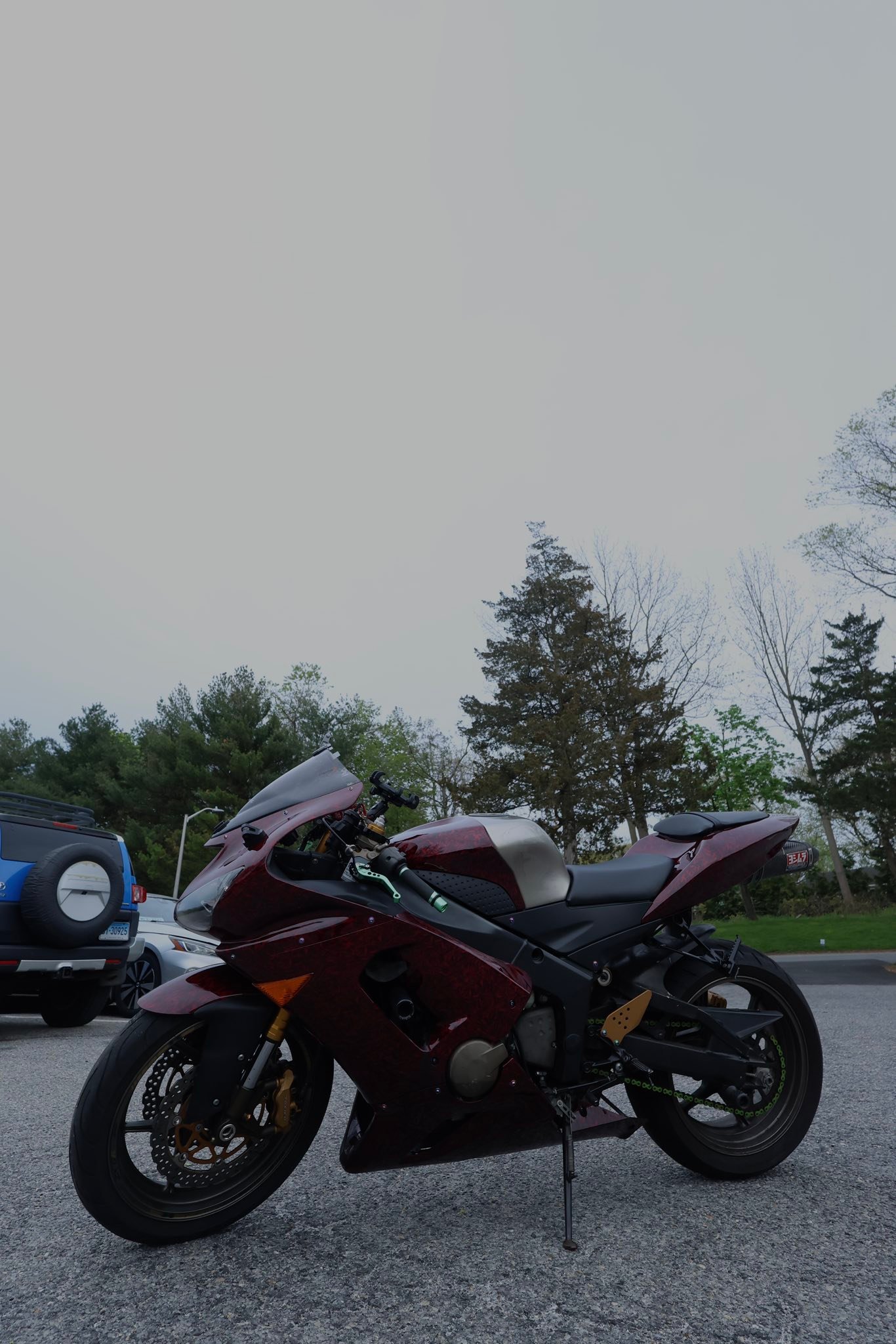 2023 Kawasaki ZX-6R $12,000 OBO 6,339 miles Clean title in hand