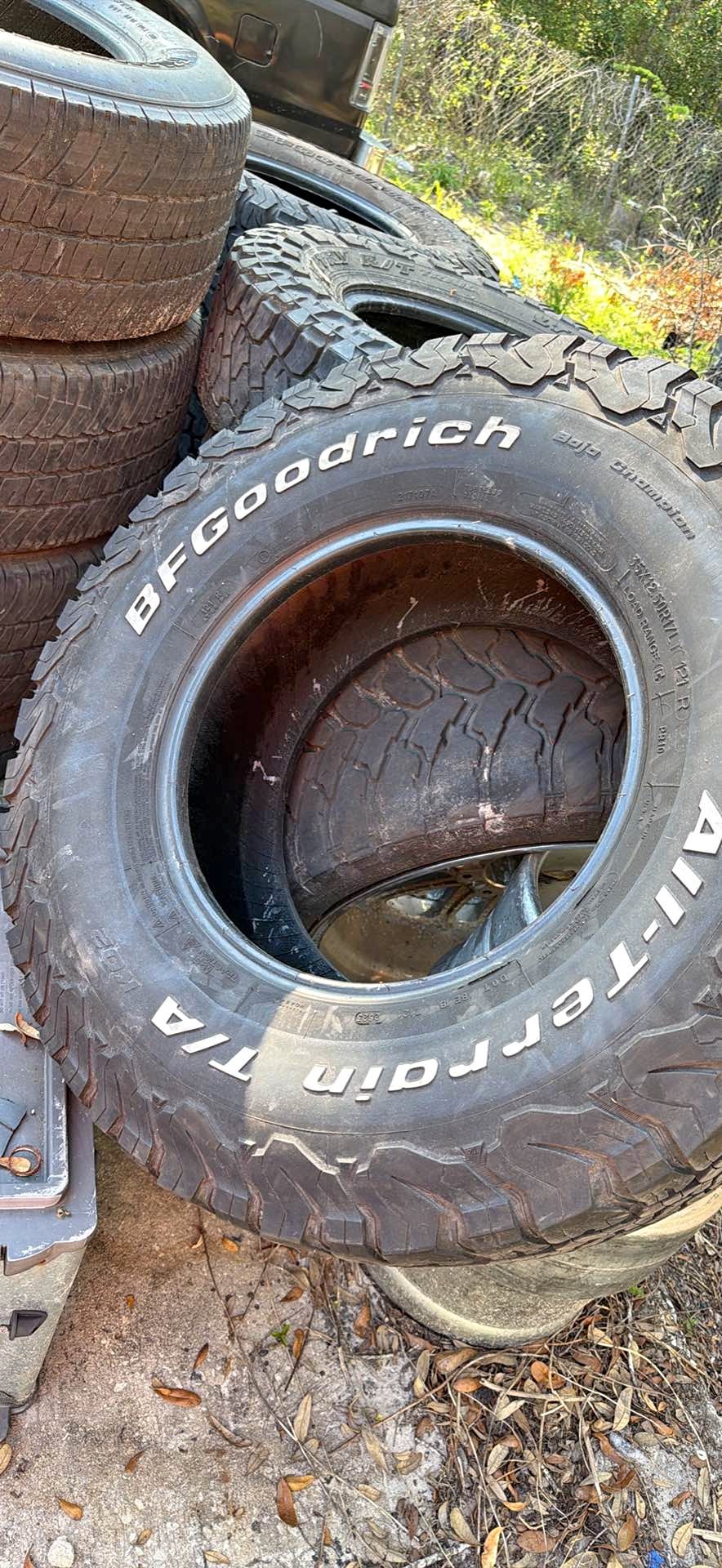 Bf Goodrich a/t 35s 17 inch rims - Car Wheels, Tires & Parts - Center ...