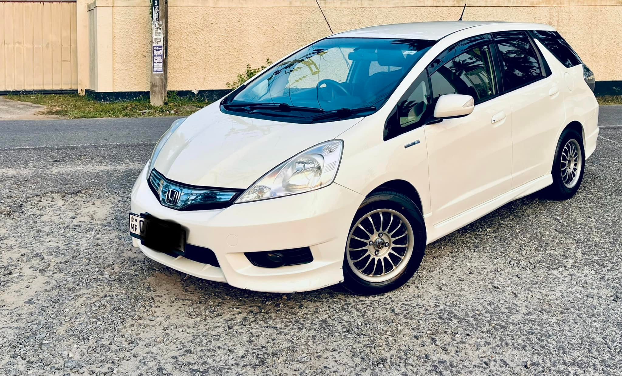 HONDA FIT SHUTTLE FOR SALE CAL FOR MORE DETAILS 0741994610 0756088710
