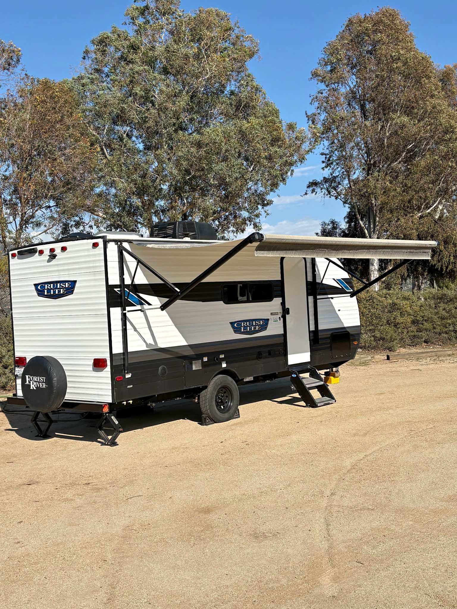 Forest River Travel Trailer 4RE—NT - RVs & Campers - Perris, California ...