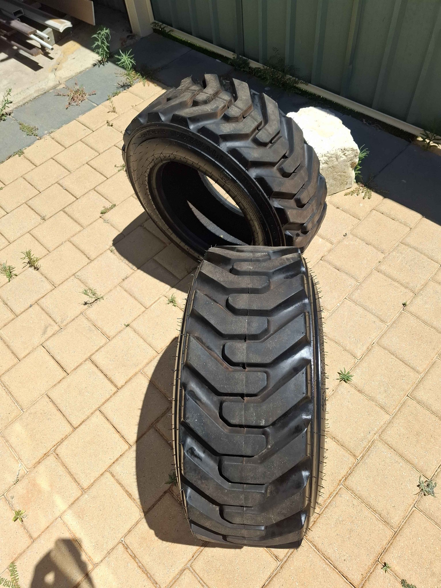 Galaxy Beefy Baby II / Skid Steer Tyres. - Car Wheels, Tires & Parts ...
