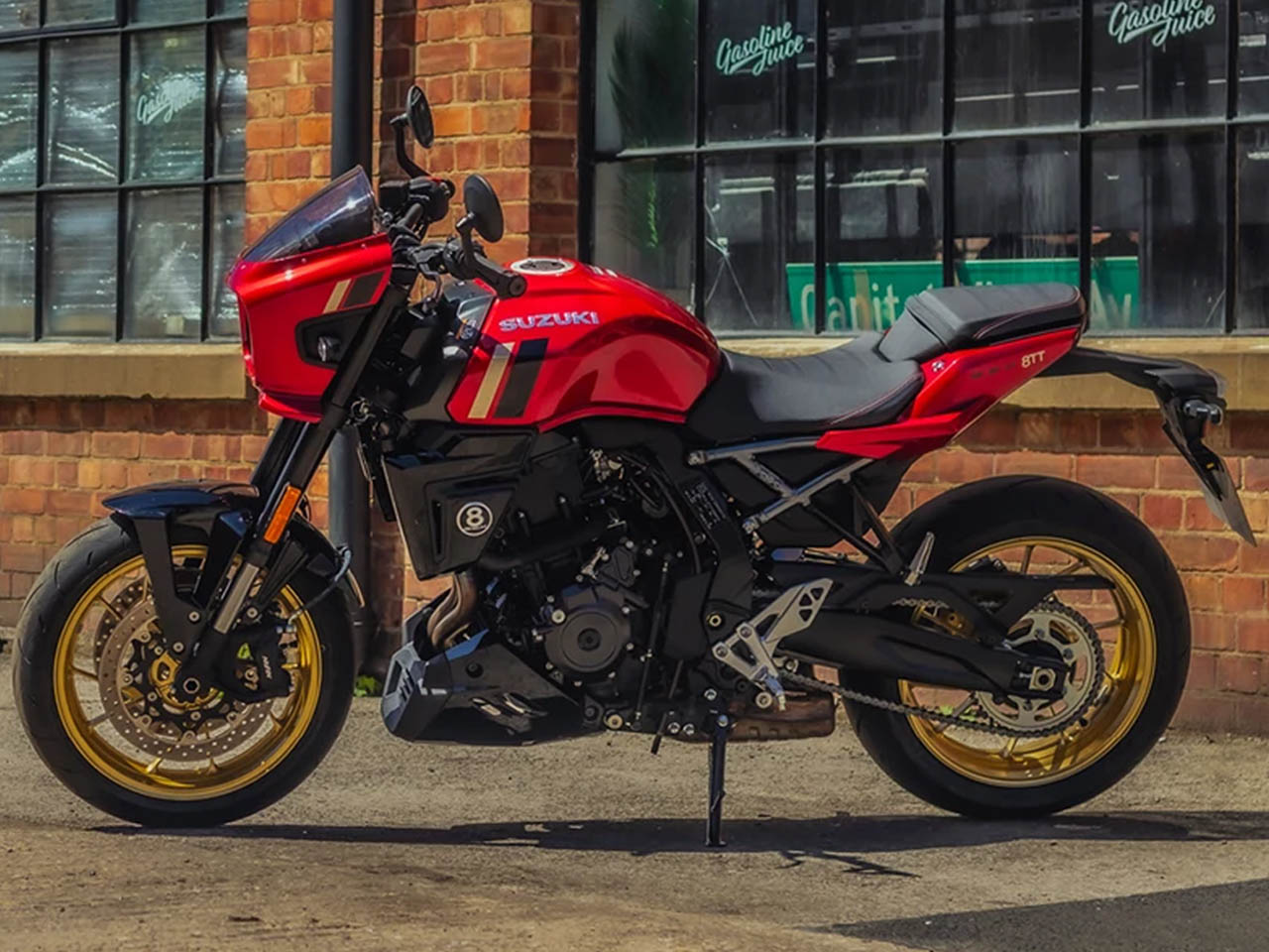 Novidade Retrô: Suzuki GSX-8TT 2027 ganha vermelho Candy Daring