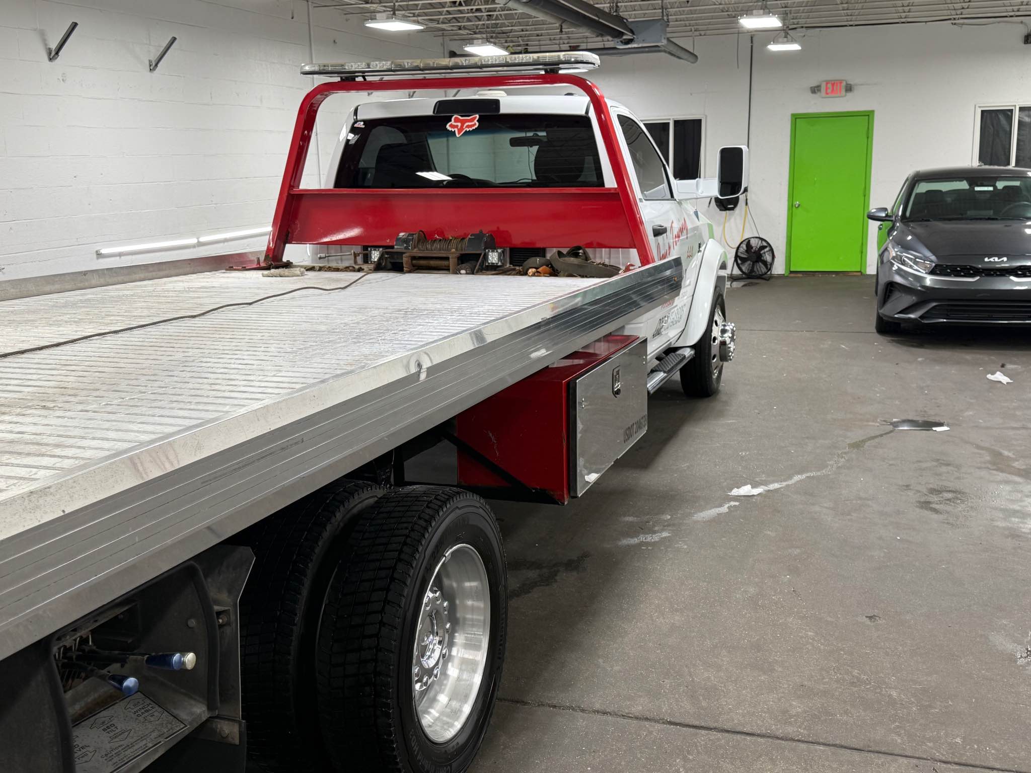 2012 Ram 5500 Regular Cab & Chassis · SLT Cab & Chassis 2D - Commercial ...