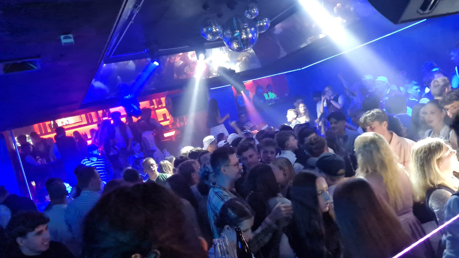 eaZy Zwiesel - dance, lounge, events