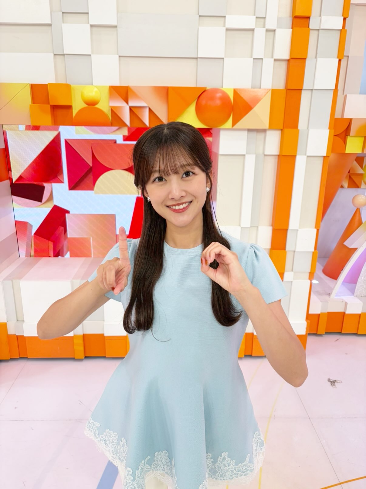 乃木坂46の桜井玲香さん、衛藤美彩さん、生田絵梨花さんがスタジオ生